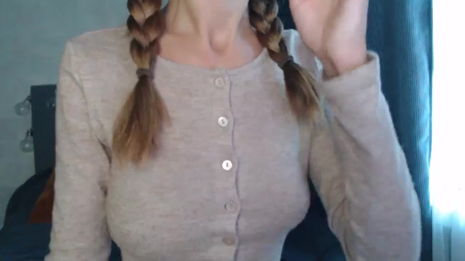 Gallery image thumbnail from Nora_Sweet's myfreecams stream on, 08/06/2024, 09:21 image 9 of 20