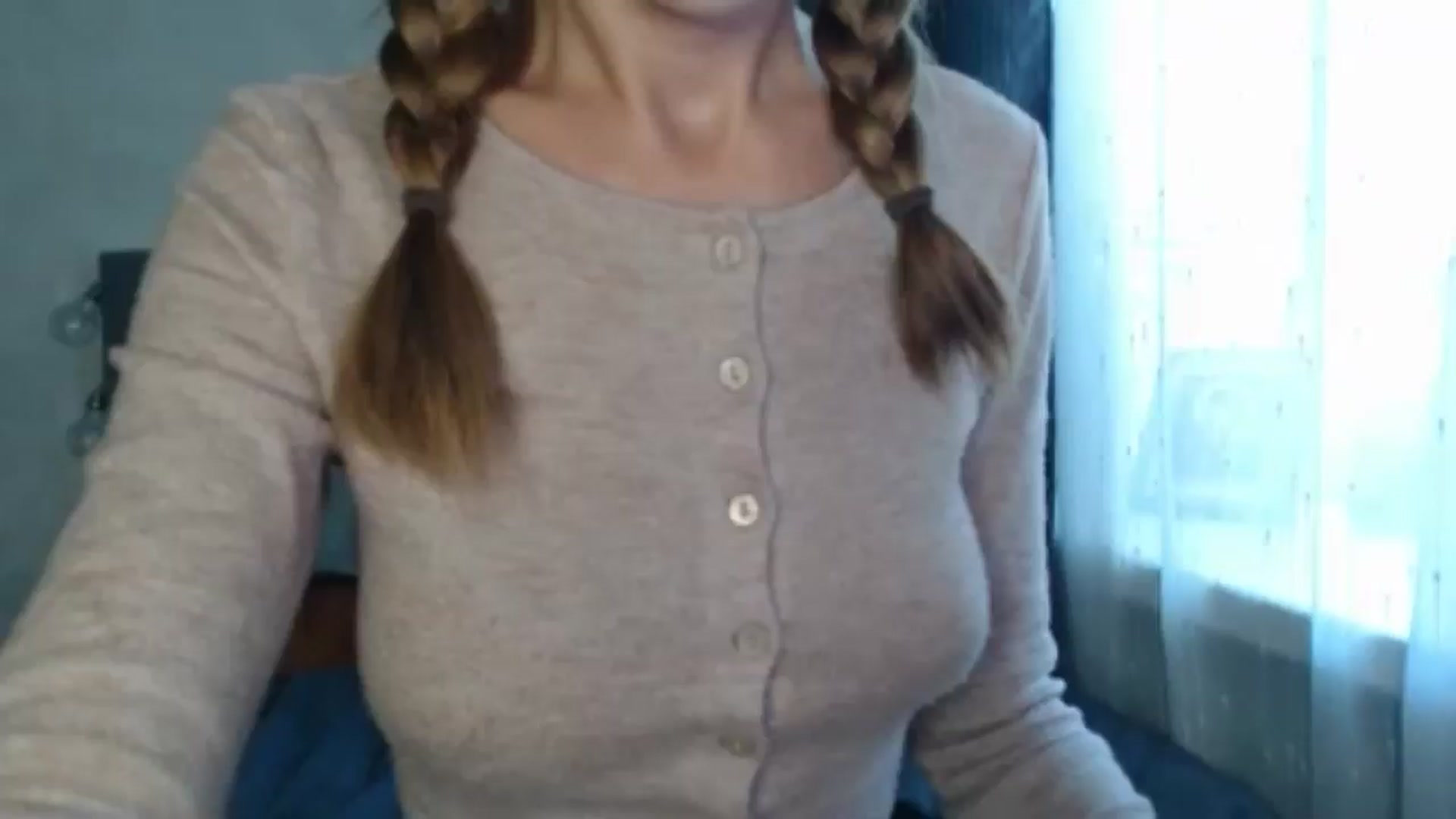 Gallery image thumbnail from Nora_Sweet's myfreecams stream on, 08/06/2024, 11:24 image 2 of 20
