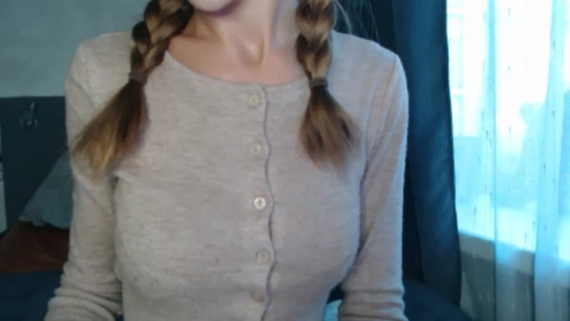 Gallery image thumbnail from Nora_Sweet's myfreecams stream on, 08/06/2024, 13:05 image 6 of 20