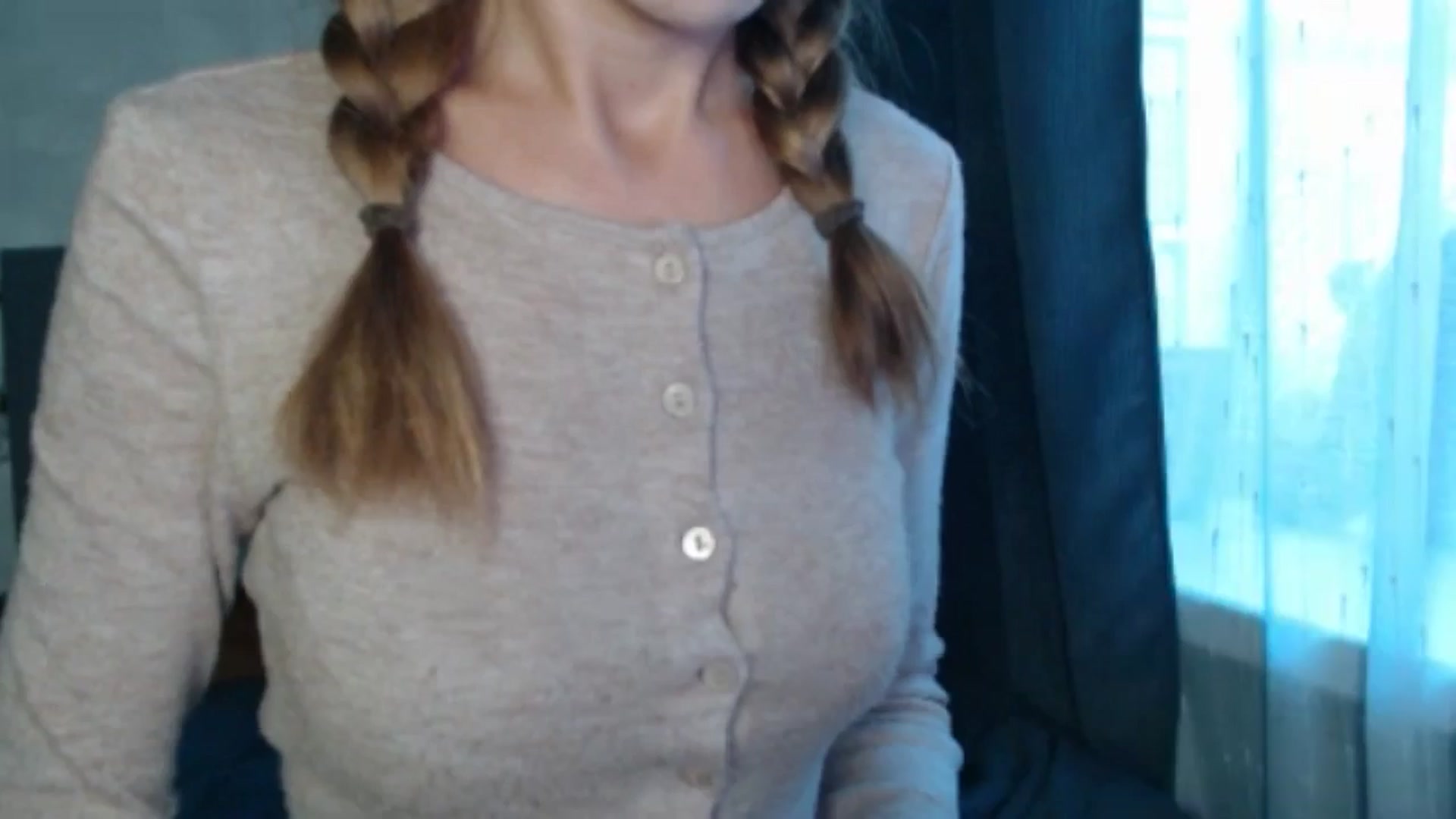 Gallery image thumbnail from Nora_Sweet's myfreecams stream on, 08/06/2024, 13:05 image 9 of 20