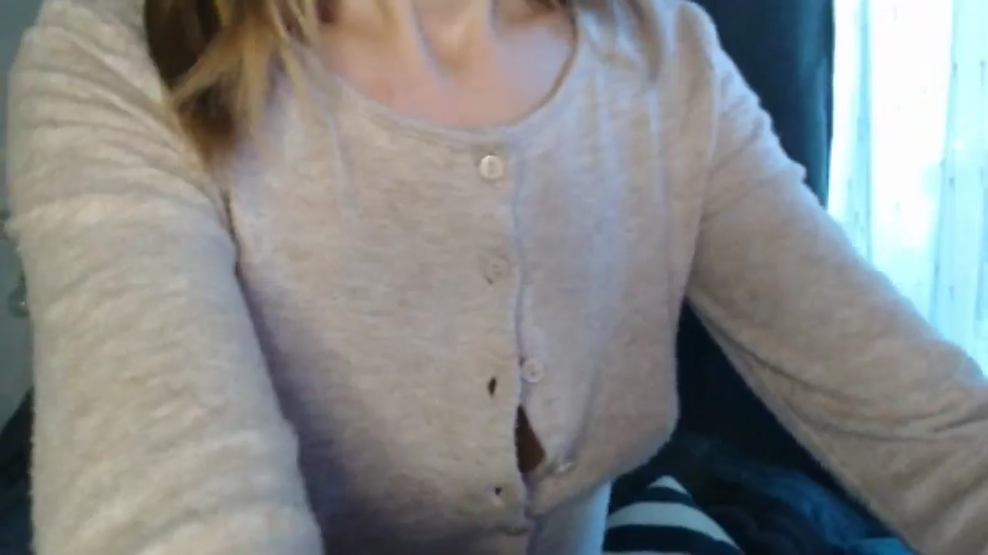 Gallery image thumbnail from Nora_Sweet's myfreecams stream on, 08/09/2024, 14:23 image 14 of 20