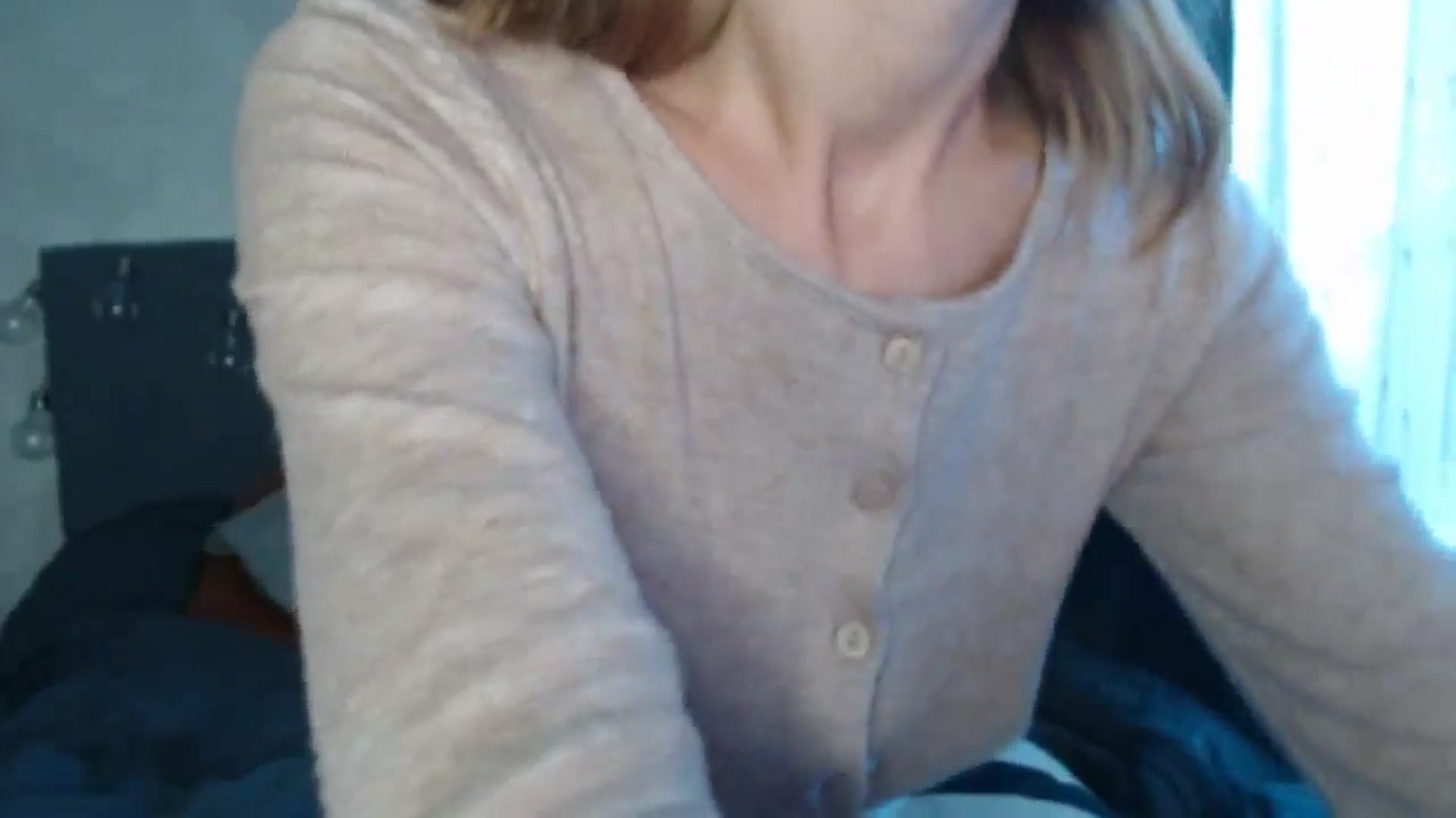 Gallery image thumbnail from Nora_Sweet's myfreecams stream on, 08/09/2024, 14:23 image 7 of 20