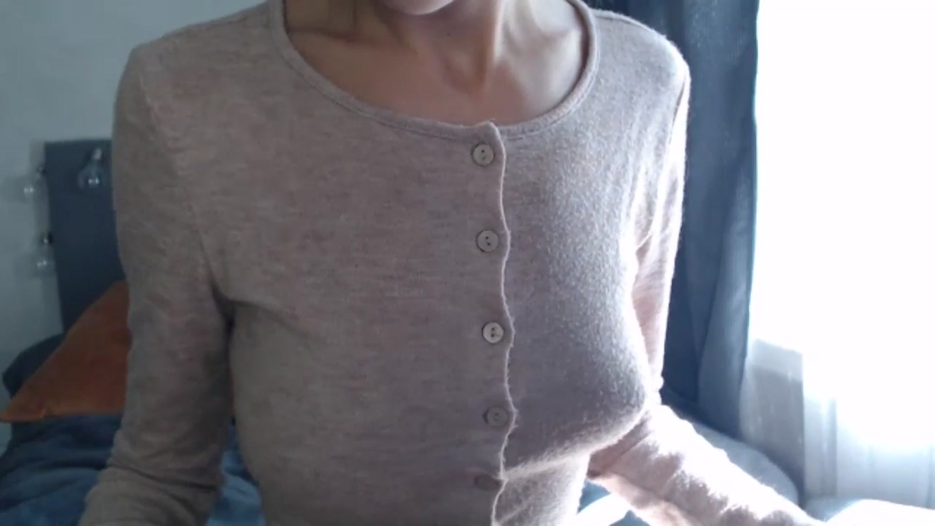Gallery image thumbnail from Nora_Sweet's myfreecams stream on, 08/12/2024, 07:19 image 4 of 20
