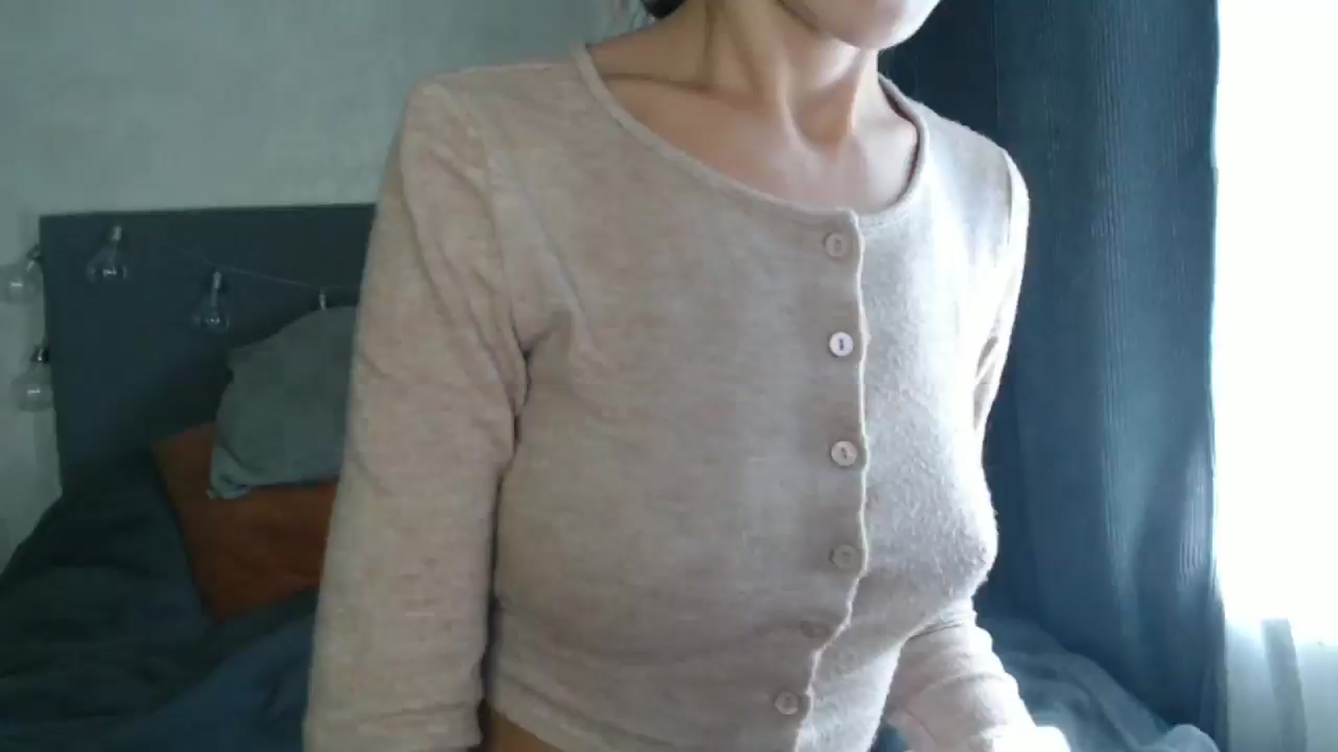 Gallery image thumbnail from Nora_Sweet's myfreecams stream on, 08/14/2024, 08:11 image 2 of 20