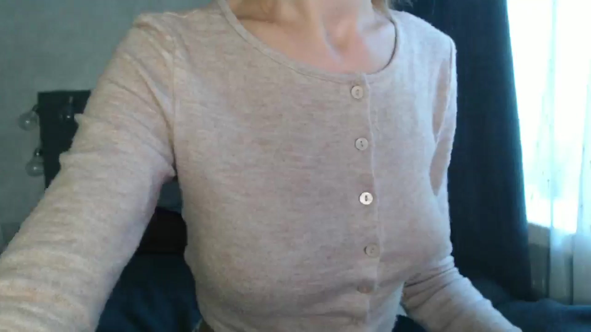 Gallery image thumbnail from Nora_Sweet's myfreecams stream on, 08/15/2024, 11:47 image 7 of 20