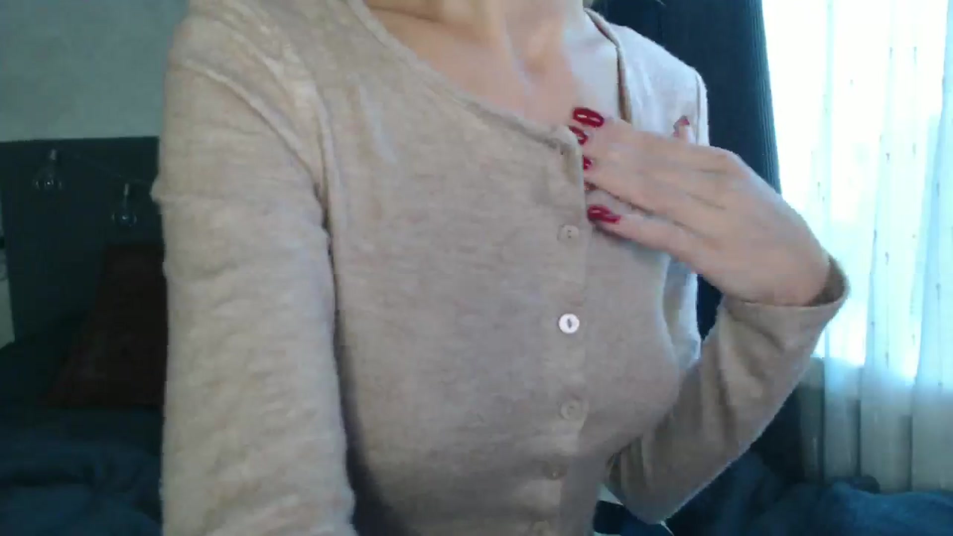 Gallery image thumbnail from Nora_Sweet's myfreecams stream on, 08/15/2024, 11:47 image 17 of 20