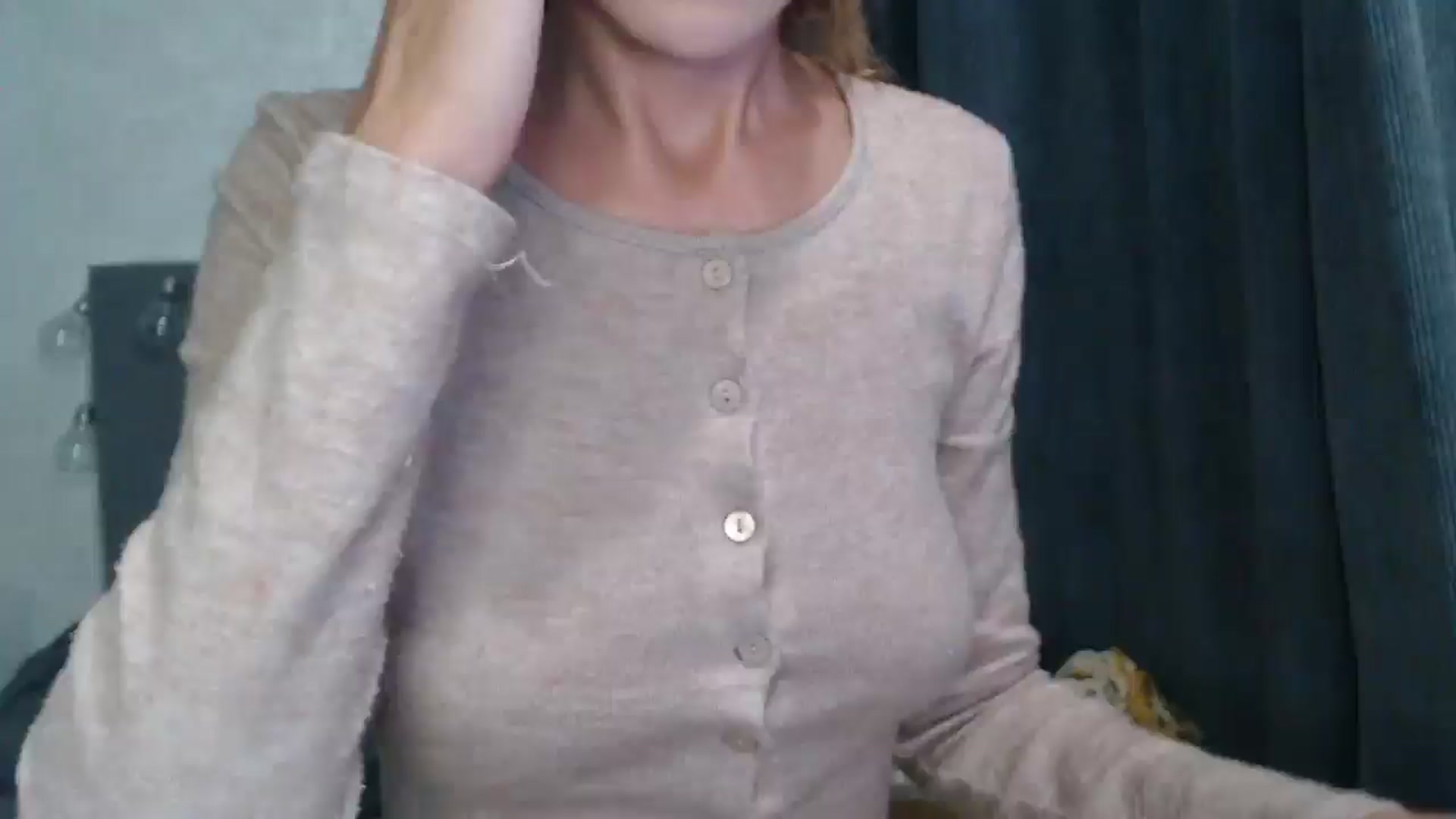Gallery image thumbnail from Nora_Sweet's myfreecams stream on, 08/16/2024, 19:09 image 17 of 20