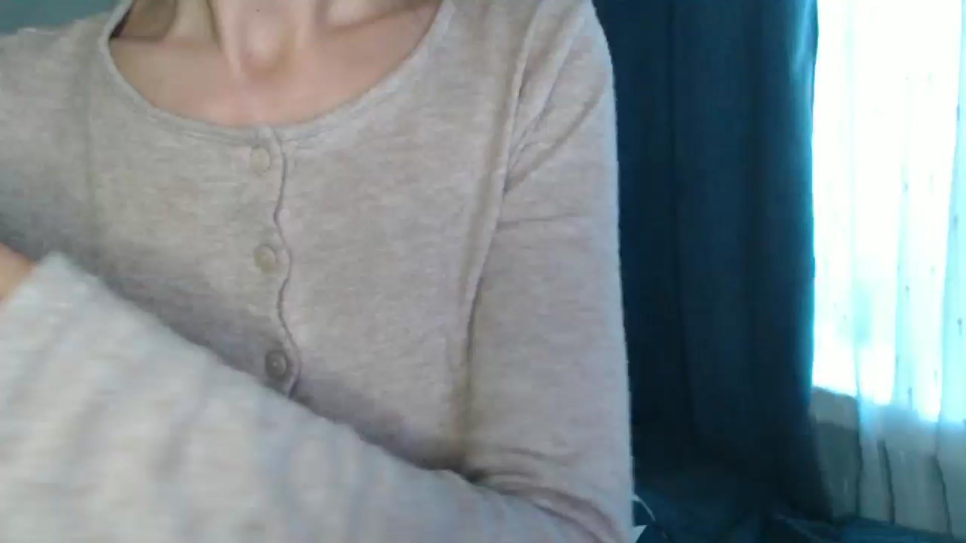 Gallery image thumbnail from Nora_Sweet's myfreecams stream on, 08/18/2024, 10:50 image 15 of 20