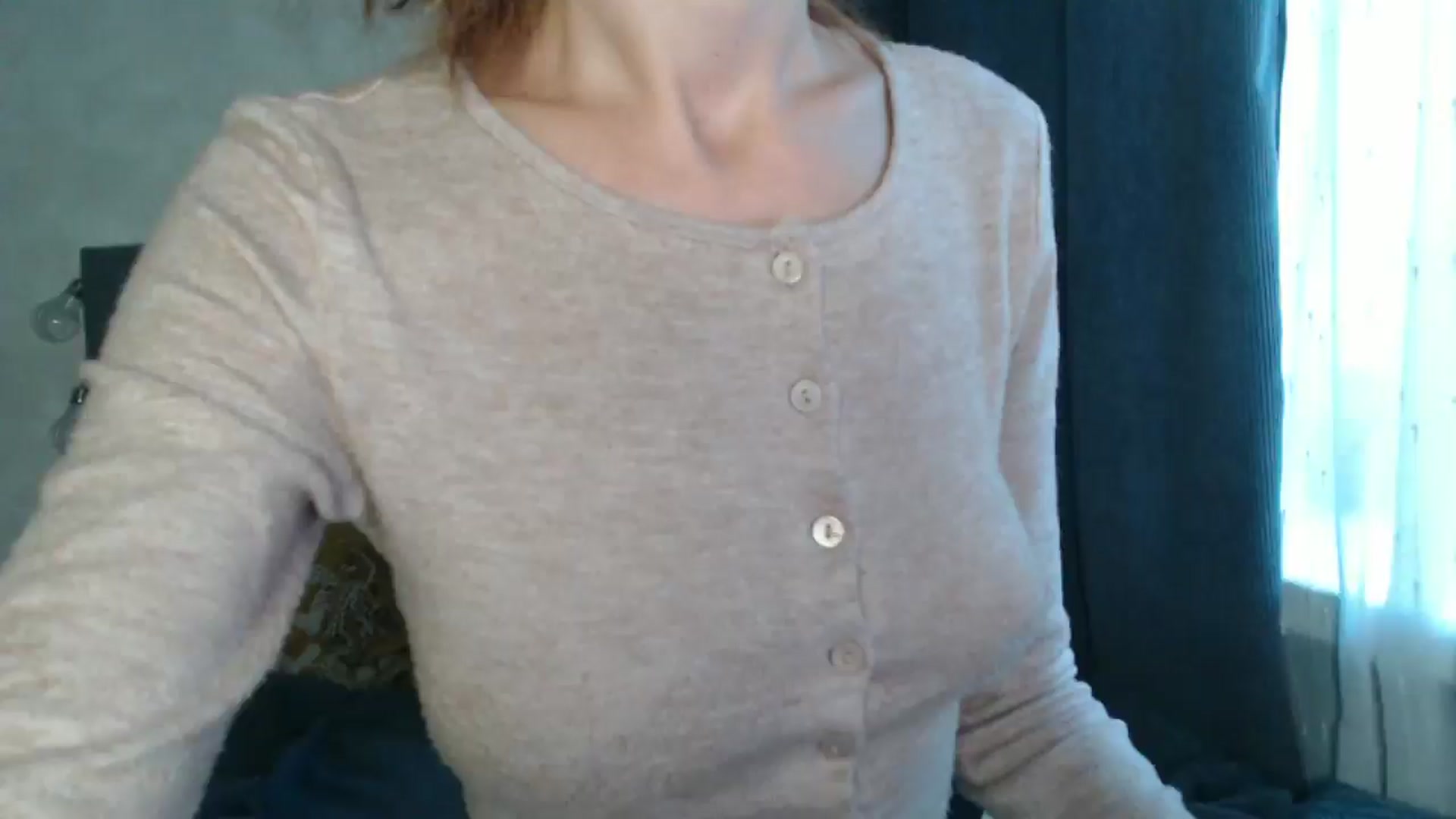 Gallery image thumbnail from Nora_Sweet's myfreecams stream on, 08/18/2024, 12:11 image 15 of 20