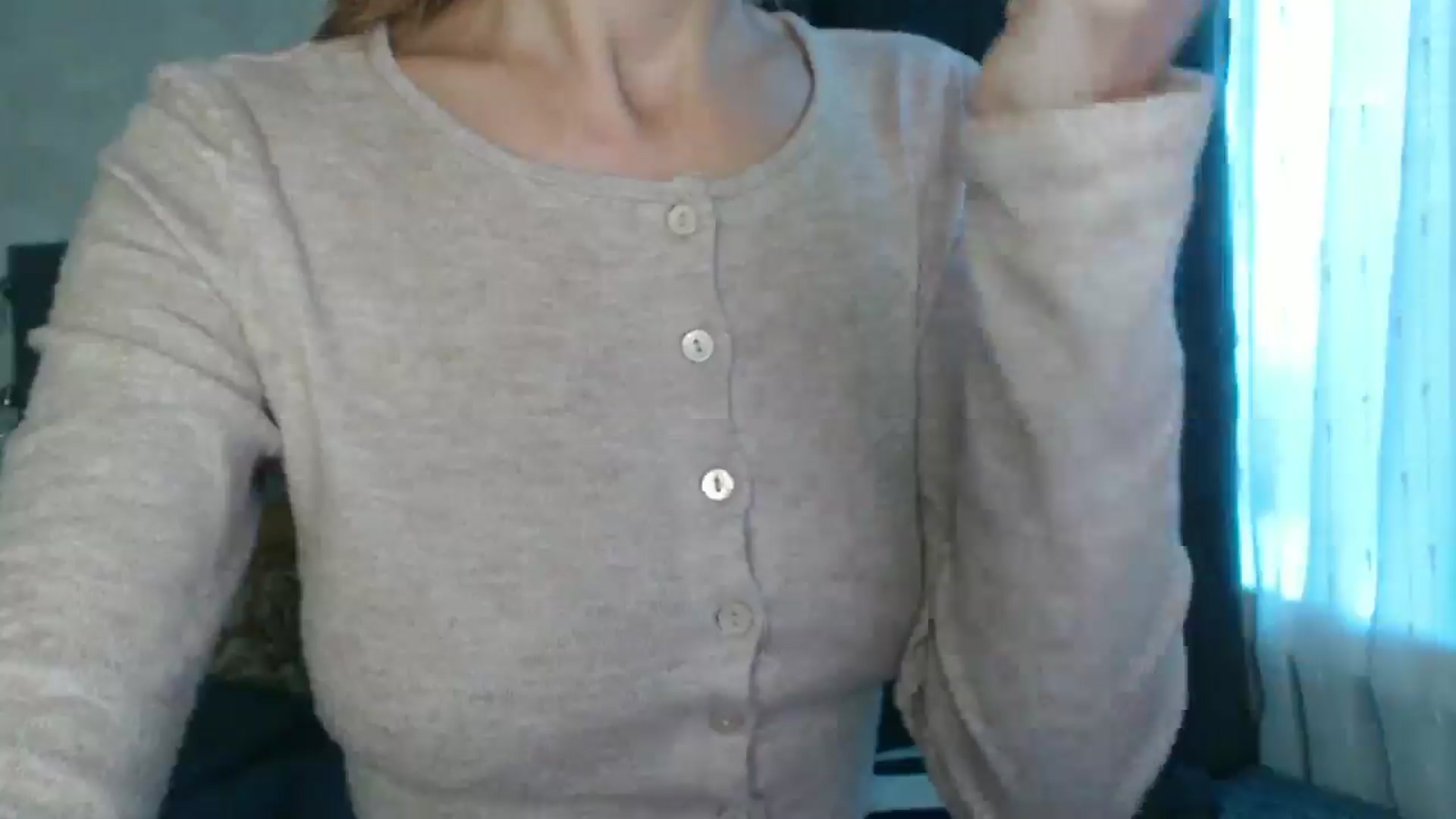 Gallery image thumbnail from Nora_Sweet's myfreecams stream on, 08/18/2024, 12:36 image 9 of 20