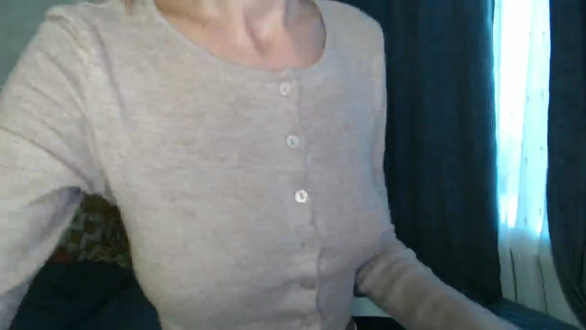 Gallery image thumbnail from Nora_Sweet's myfreecams stream on, 08/18/2024, 13:08 image 11 of 20