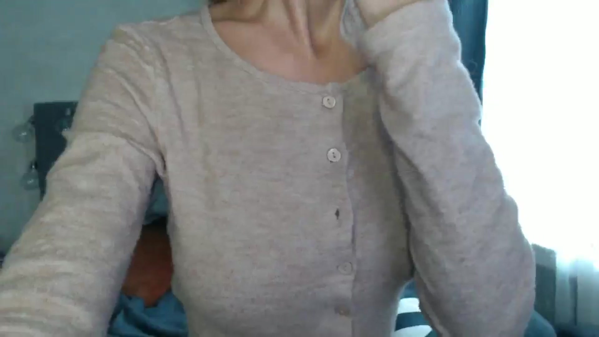 Gallery image thumbnail from Nora_Sweet's myfreecams stream on, 08/21/2024, 08:08 image 7 of 20