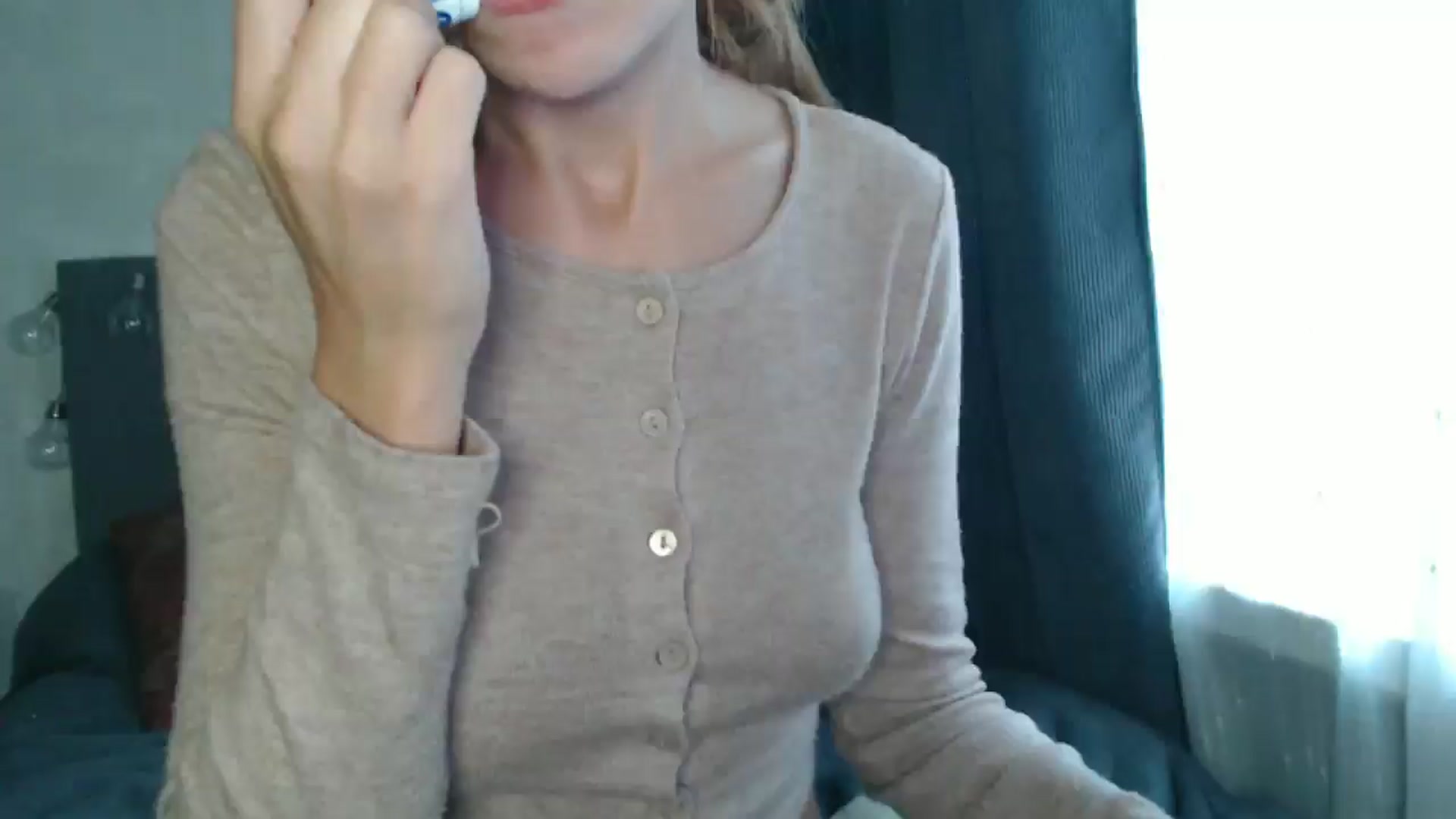 Gallery image thumbnail from Nora_Sweet's myfreecams stream on, 08/22/2024, 11:09 image 19 of 20