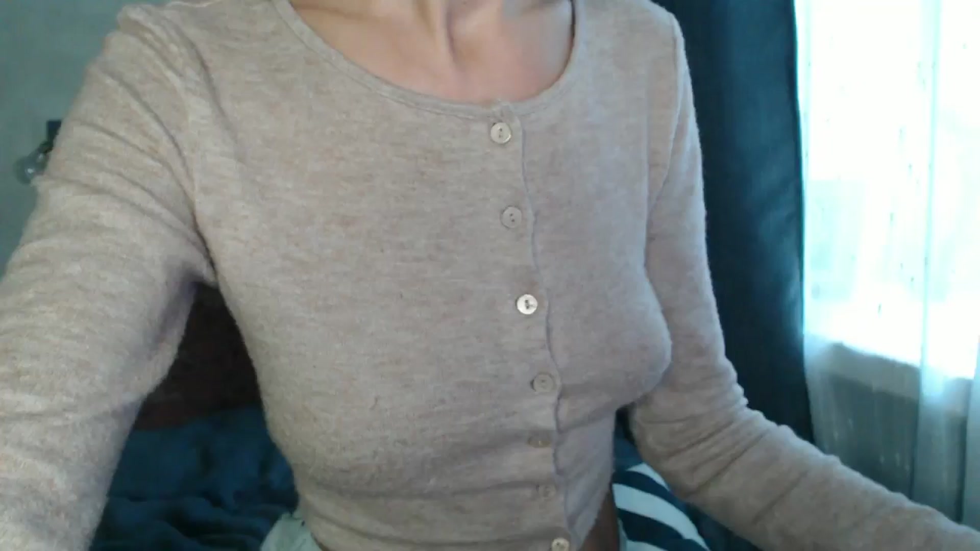 Gallery image thumbnail from Nora_Sweet's myfreecams stream on, 08/22/2024, 12:19 image 4 of 20