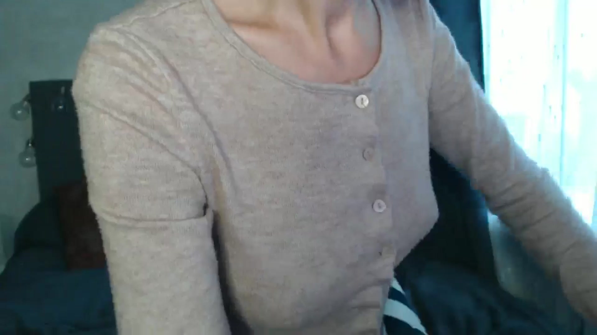 Gallery image thumbnail from Nora_Sweet's myfreecams stream on, 08/22/2024, 12:19 image 20 of 20