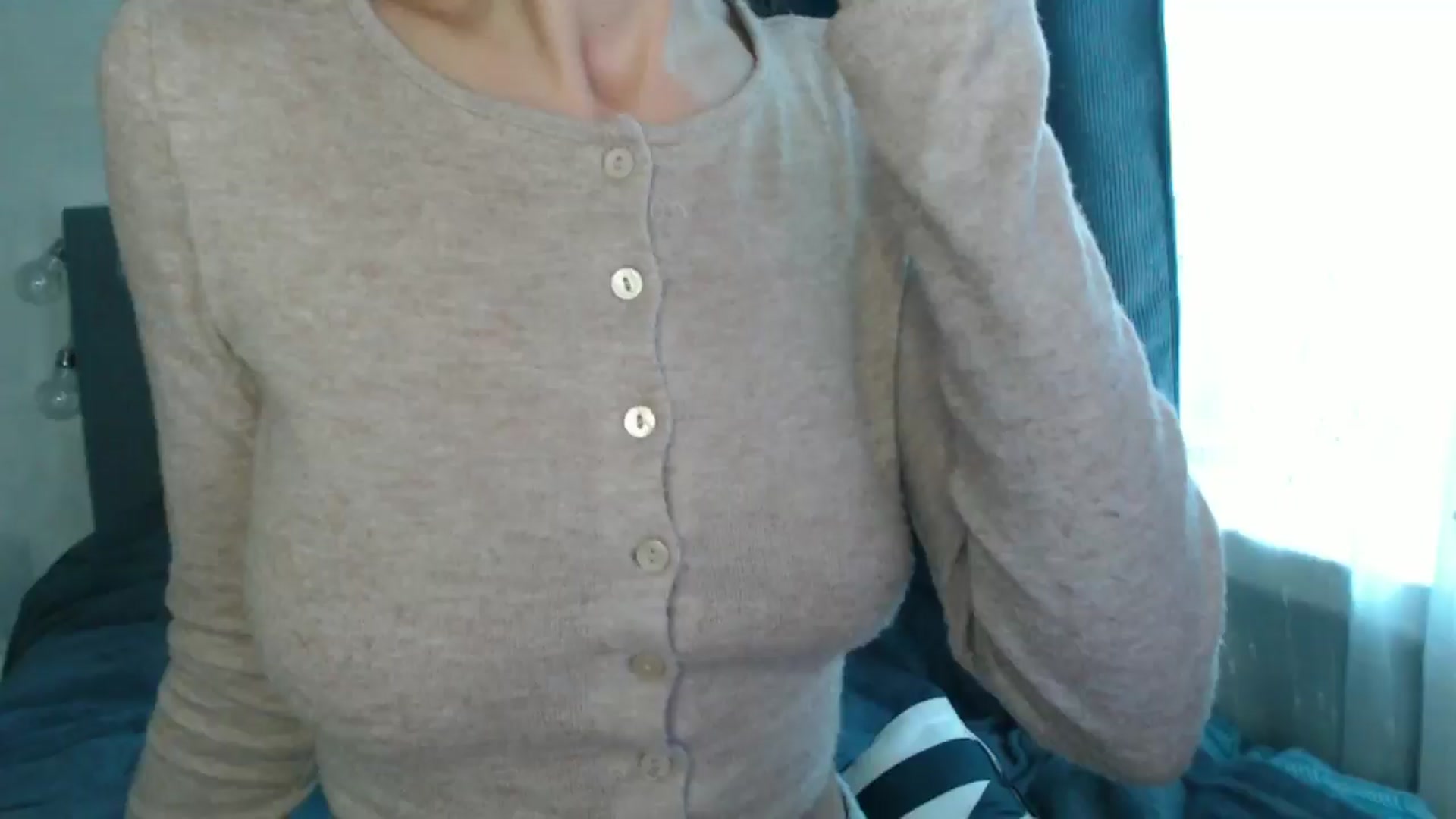Gallery image thumbnail from Nora_Sweet's myfreecams stream on, 08/23/2024, 09:11 image 14 of 20