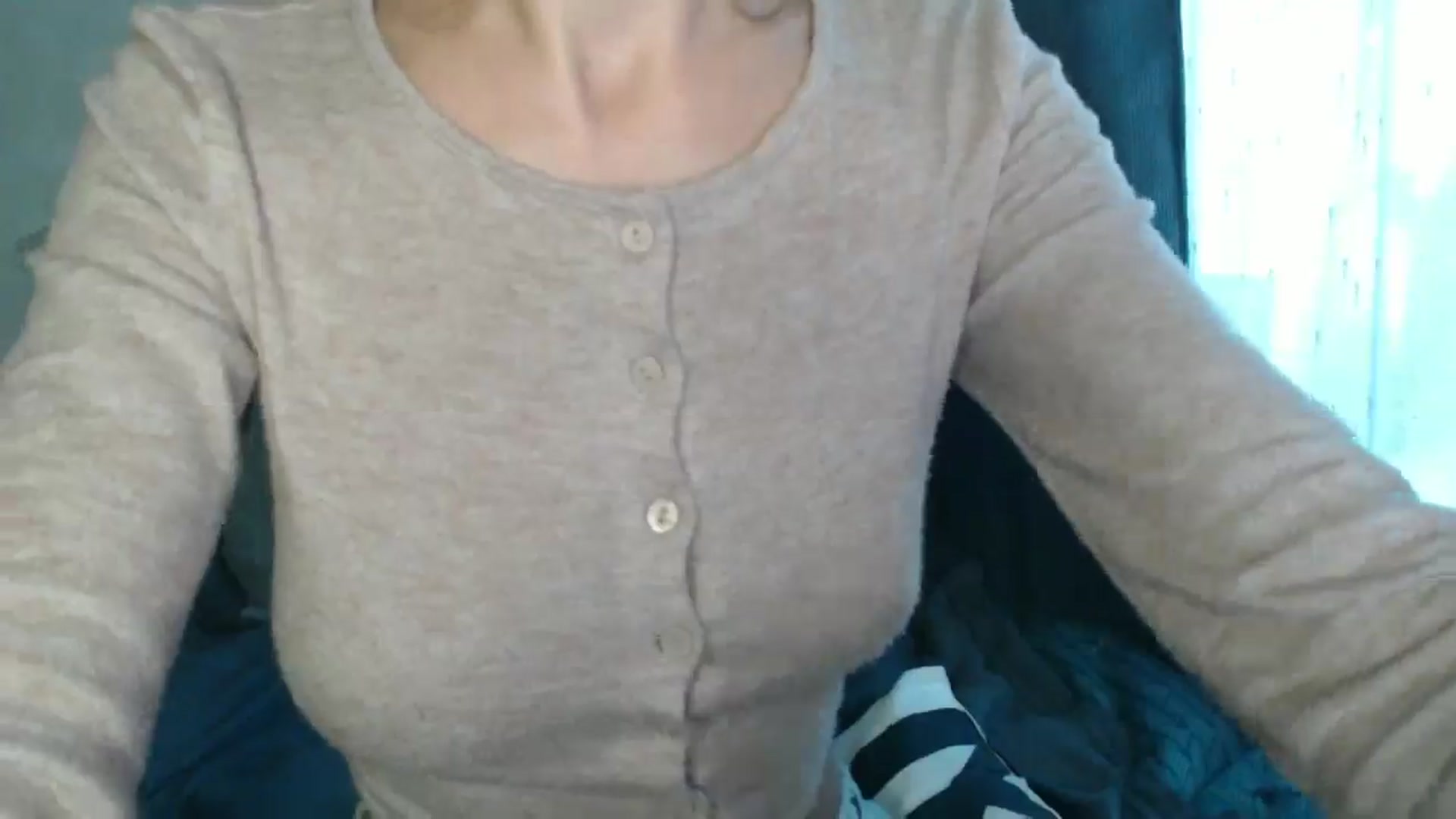 Gallery image thumbnail from Nora_Sweet's myfreecams stream on, 08/23/2024, 11:58 image 6 of 20