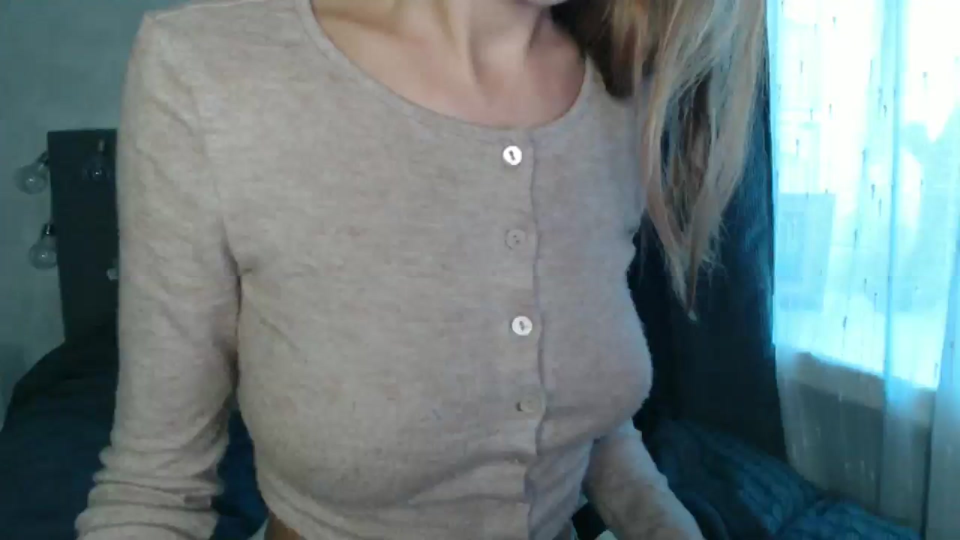 Gallery image thumbnail from Nora_Sweet's myfreecams stream on, 08/23/2024, 12:20 image 7 of 20