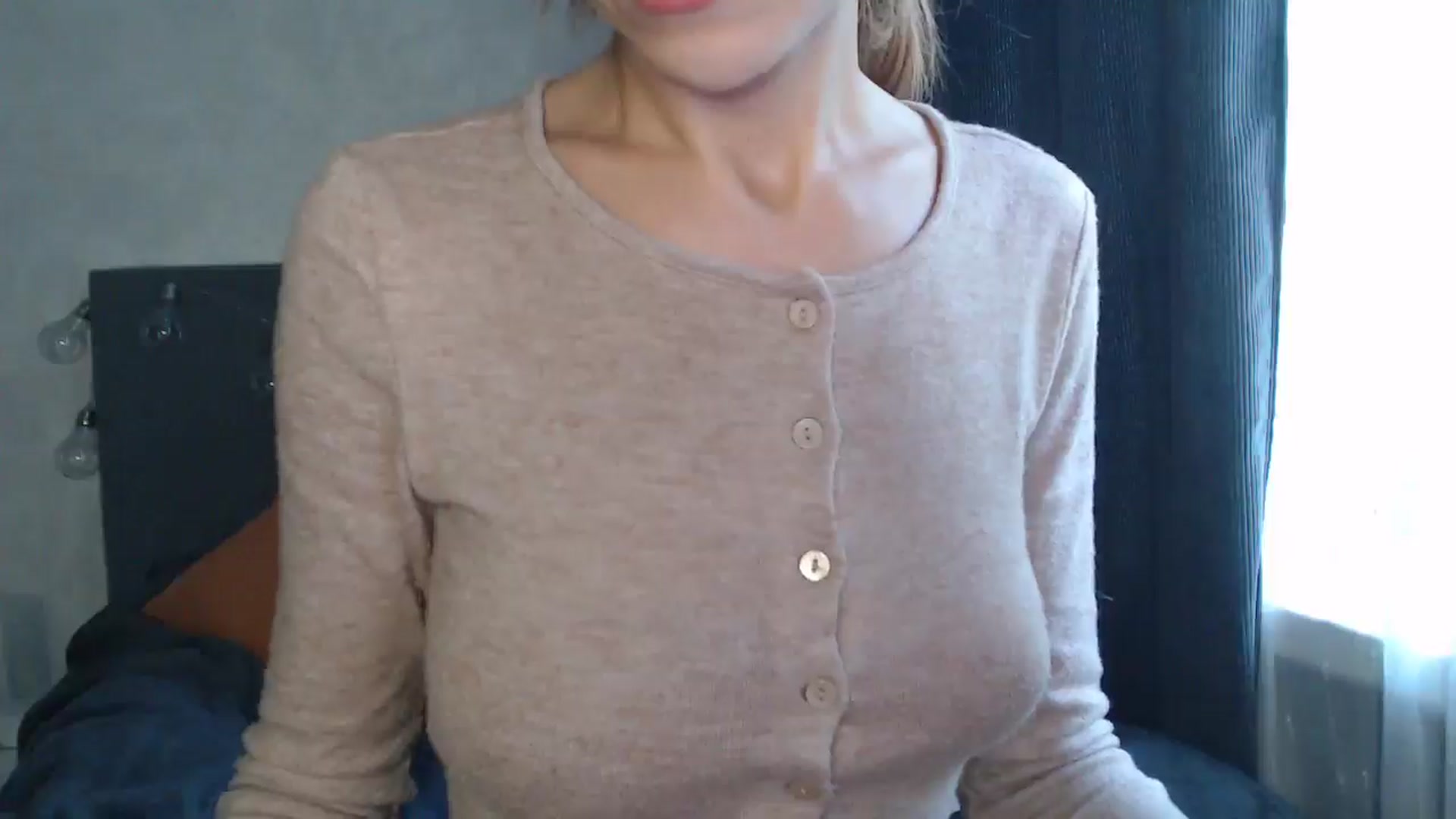 Gallery image thumbnail from Nora_Sweet's myfreecams stream on, 08/24/2024, 09:23 image 9 of 20