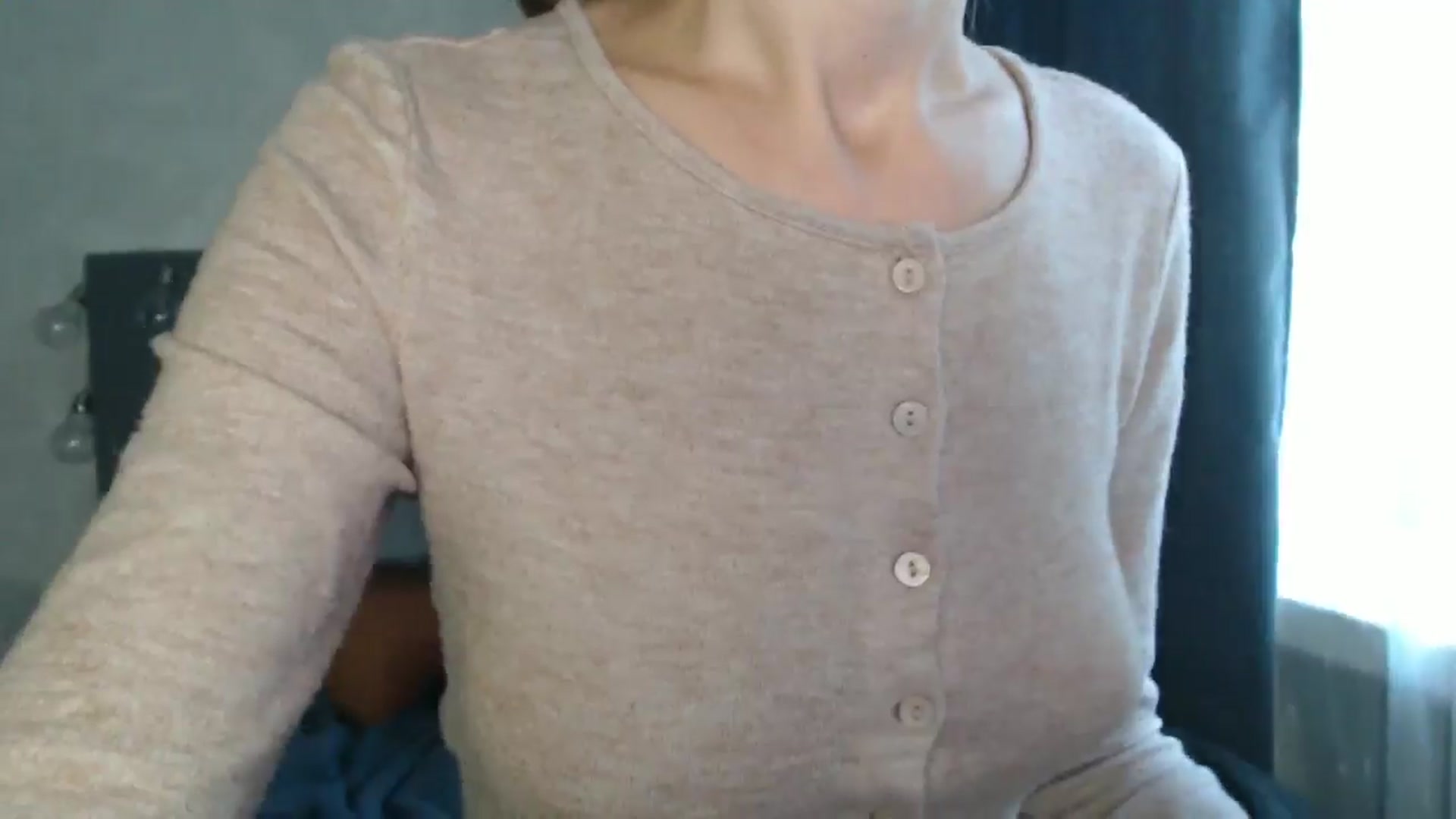Gallery image thumbnail from Nora_Sweet's myfreecams stream on, 08/24/2024, 09:23 image 19 of 20