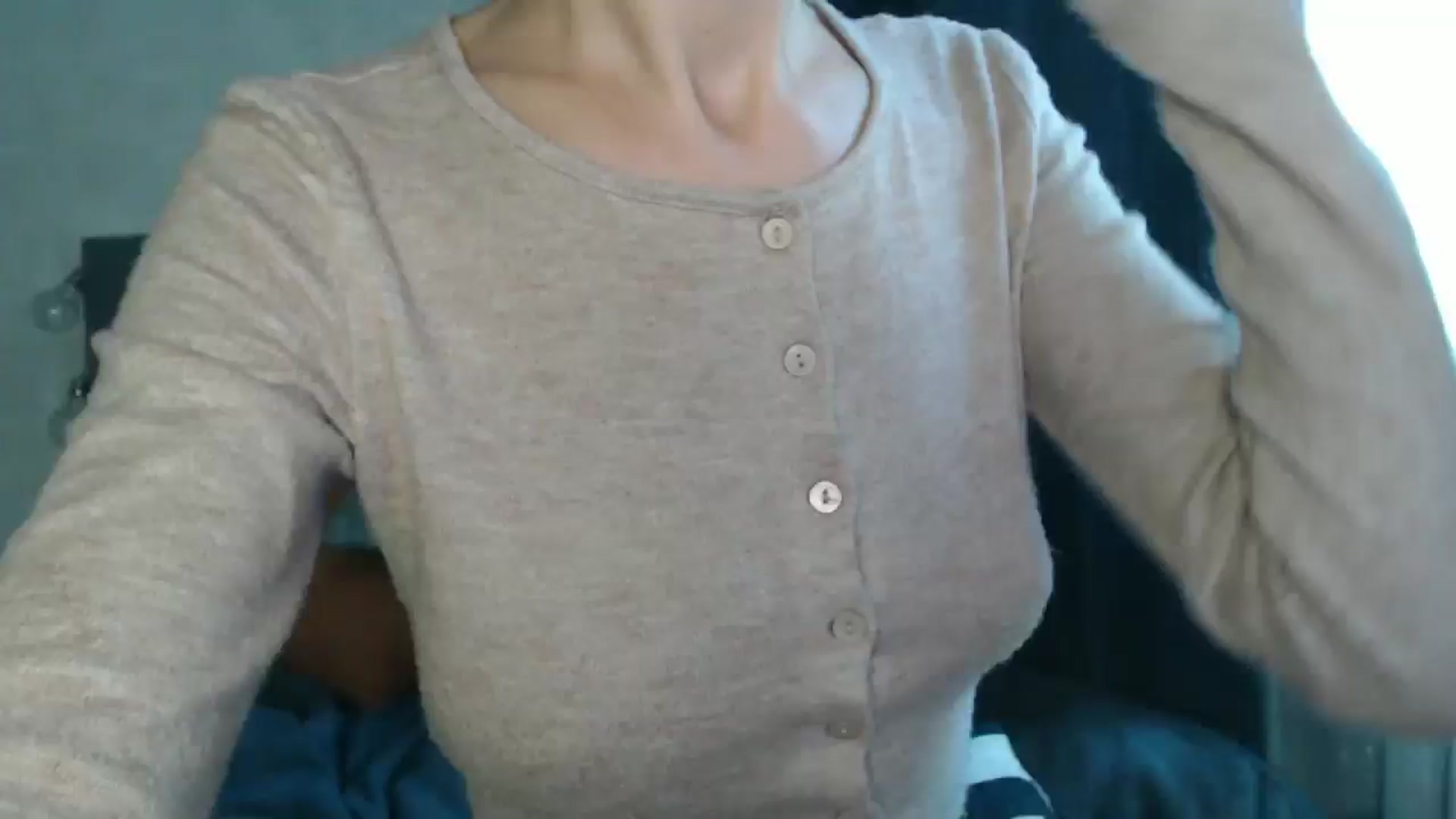 Gallery image thumbnail from Nora_Sweet's myfreecams stream on, 08/24/2024, 09:23 image 14 of 20