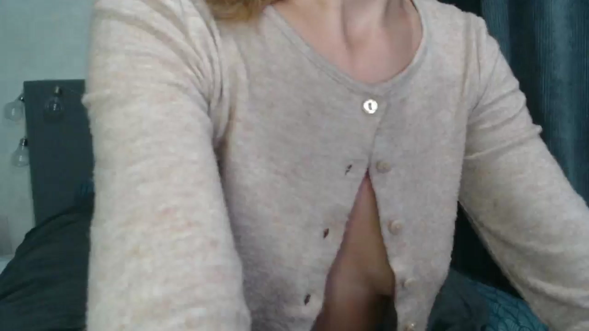 Gallery image thumbnail from Nora_Sweet's myfreecams stream on, 08/24/2024, 17:22 image 17 of 20