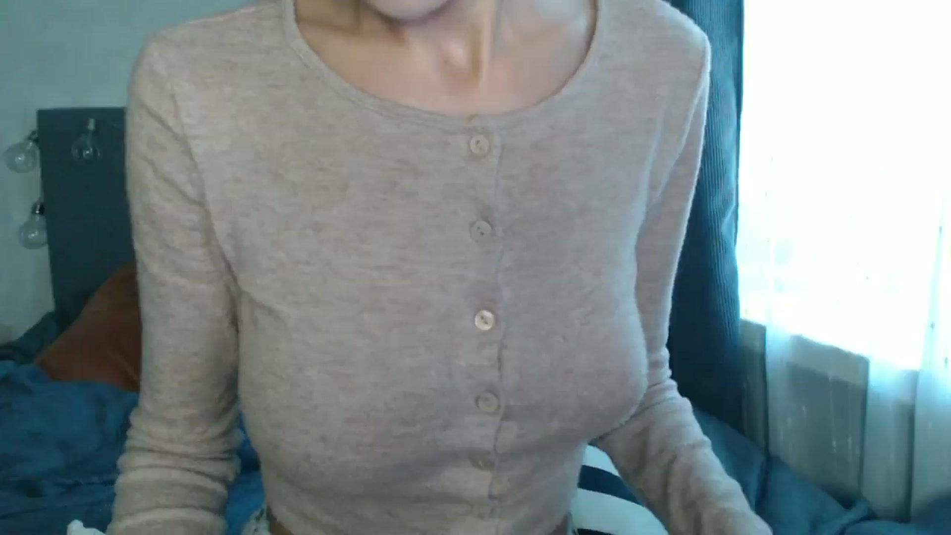 Gallery image thumbnail from Nora_Sweet's myfreecams stream on, 08/25/2024, 09:47 image 3 of 20