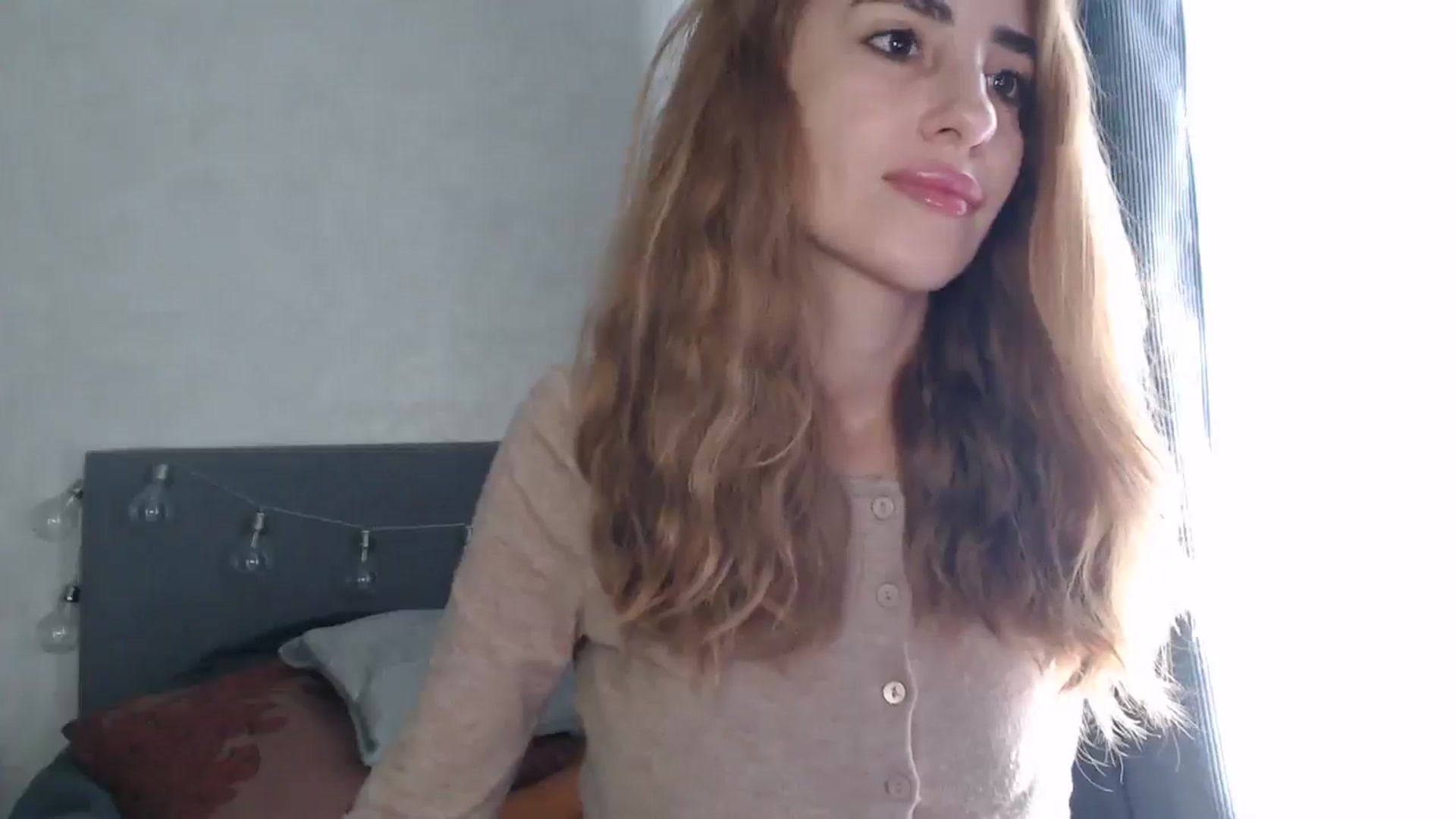 Gallery image thumbnail from Nora_Sweet's myfreecams stream on, 08/28/2024, 07:41 image 5 of 20