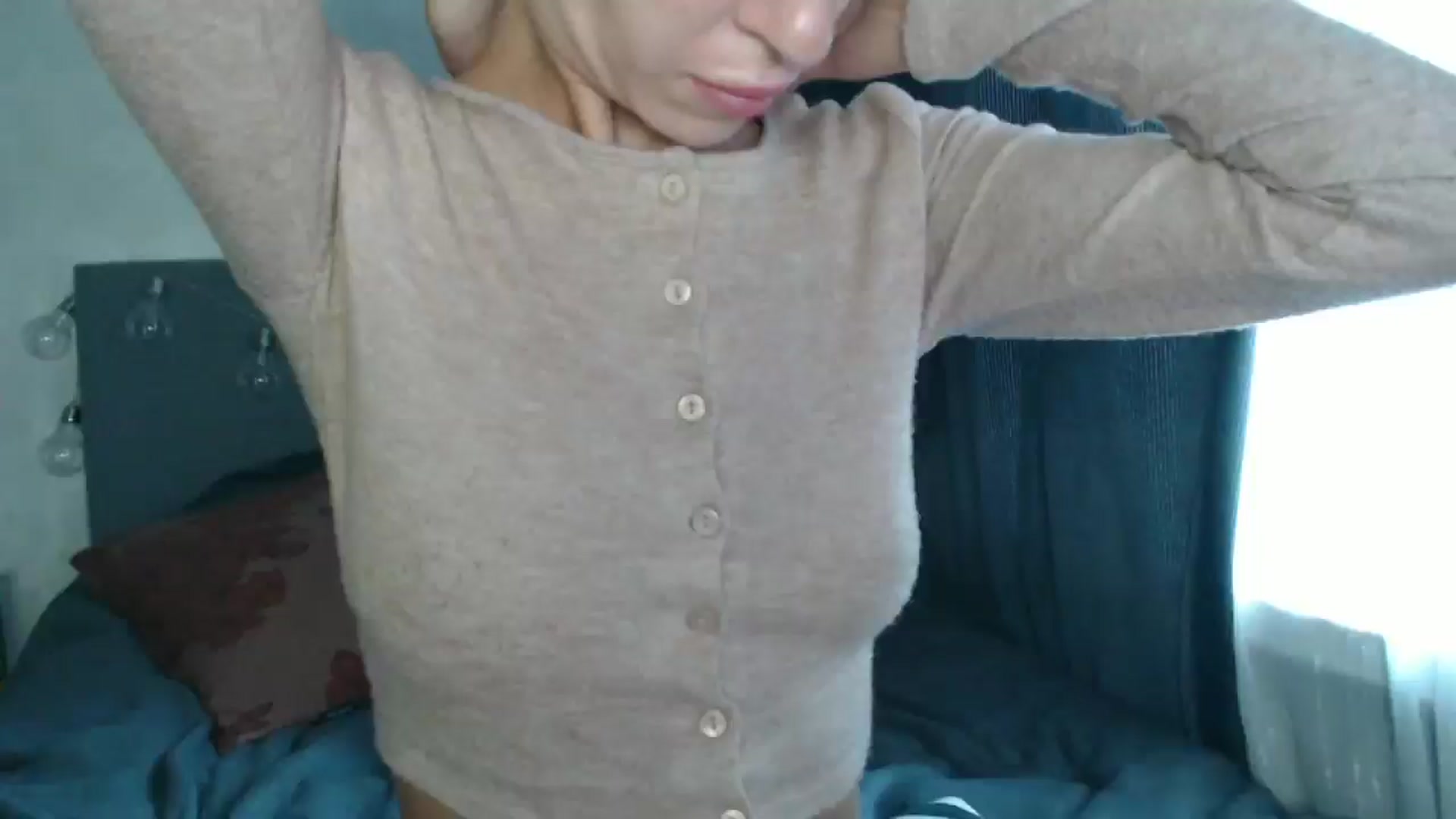 Gallery image thumbnail from Nora_Sweet's myfreecams stream on, 08/28/2024, 09:10 image 10 of 20