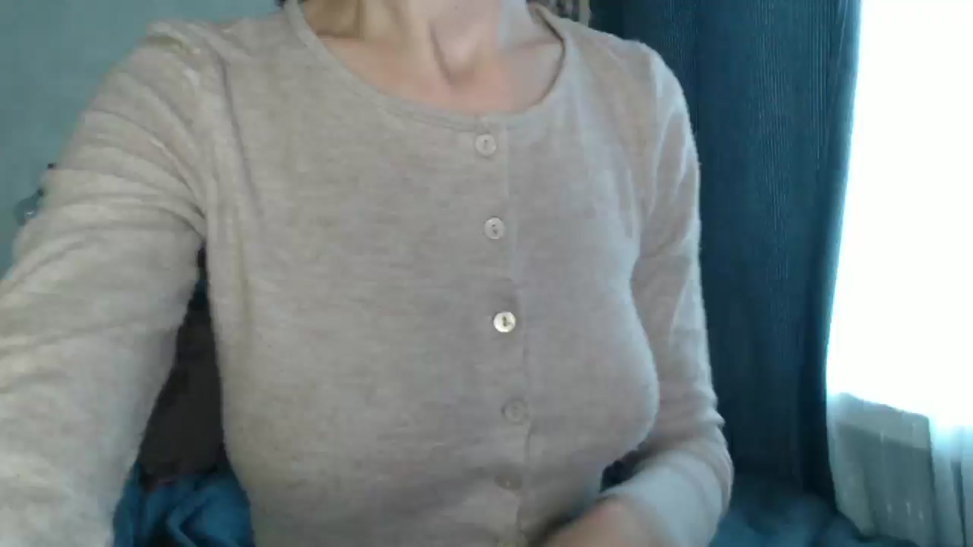 Gallery image thumbnail from Nora_Sweet's myfreecams stream on, 08/28/2024, 09:10 image 8 of 20
