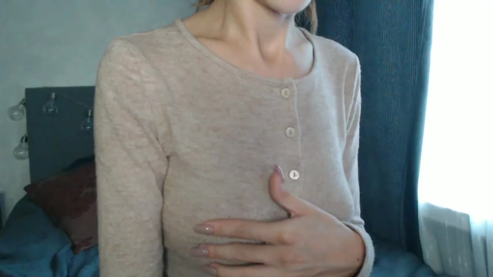 Gallery image thumbnail from Nora_Sweet's myfreecams stream on, 08/28/2024, 09:10 image 15 of 20