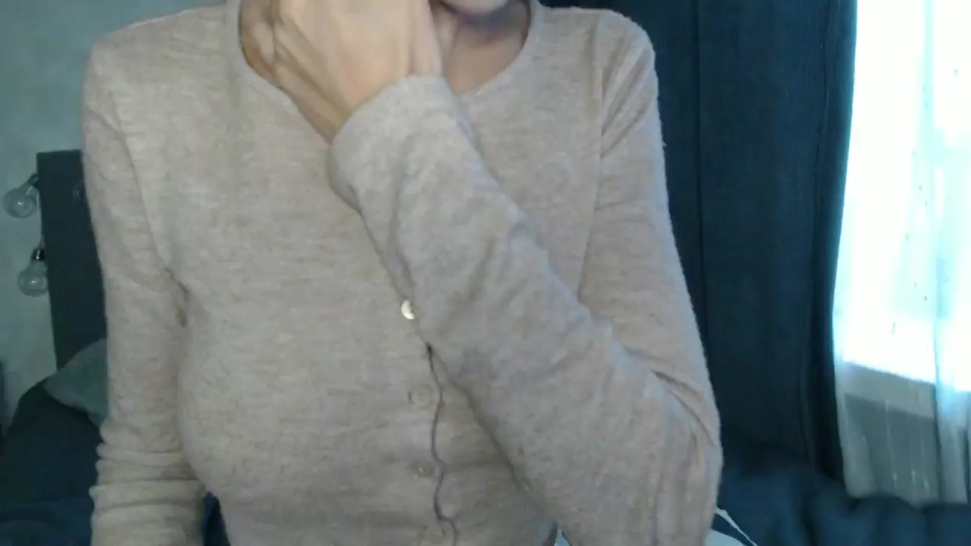 Gallery image thumbnail from Nora_Sweet's myfreecams stream on, 08/28/2024, 12:40 image 10 of 20