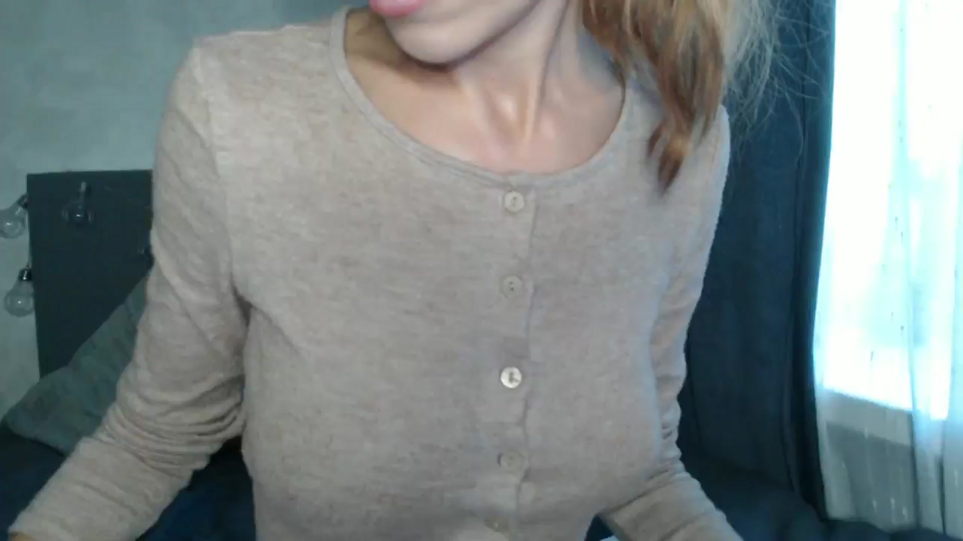 Gallery image thumbnail from Nora_Sweet's myfreecams stream on, 08/28/2024, 13:21 image 8 of 20