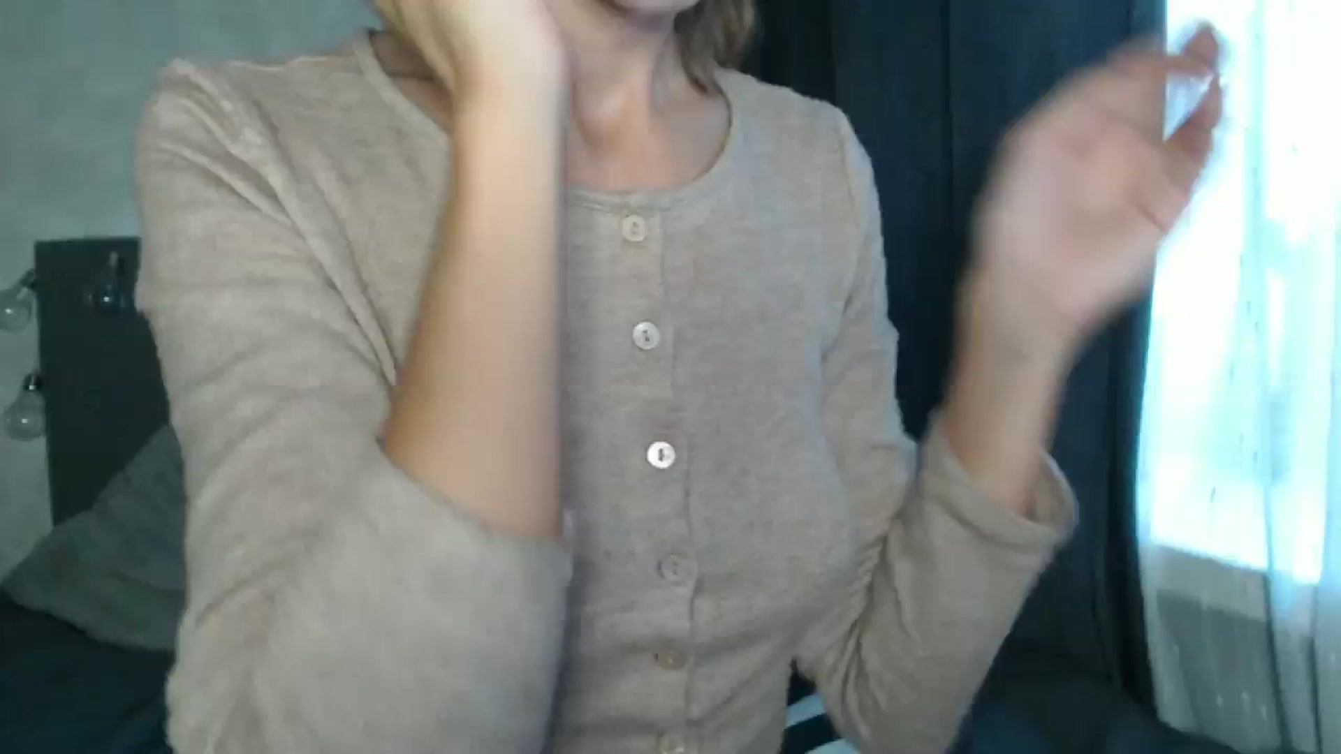 Gallery image thumbnail from Nora_Sweet's myfreecams stream on, 08/28/2024, 13:21 image 18 of 20