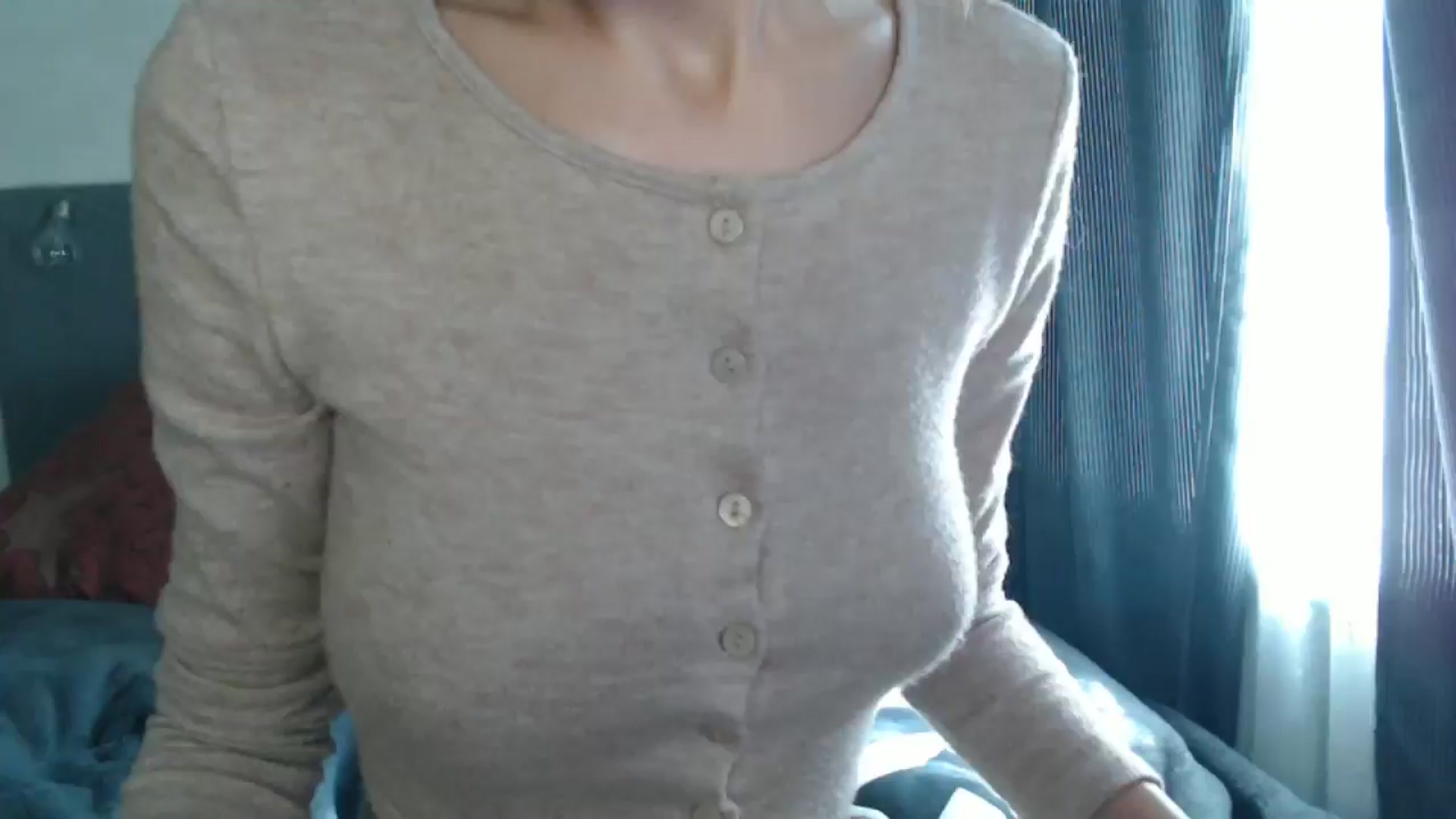 Gallery image thumbnail from Nora_Sweet's myfreecams stream on, 08/29/2024, 07:31 image 16 of 20