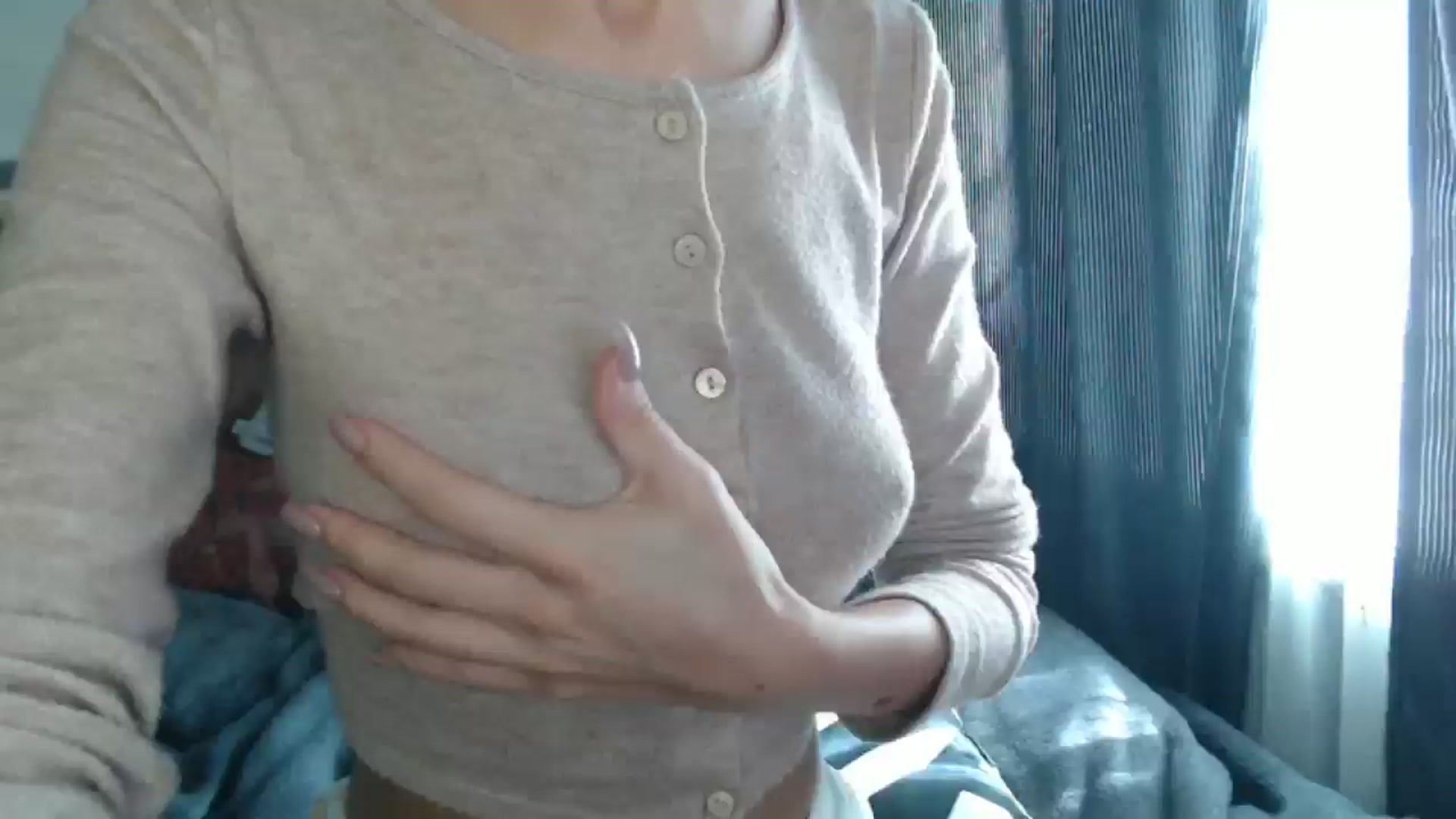 Gallery image thumbnail from Nora_Sweet's myfreecams stream on, 08/29/2024, 07:31 image 12 of 20