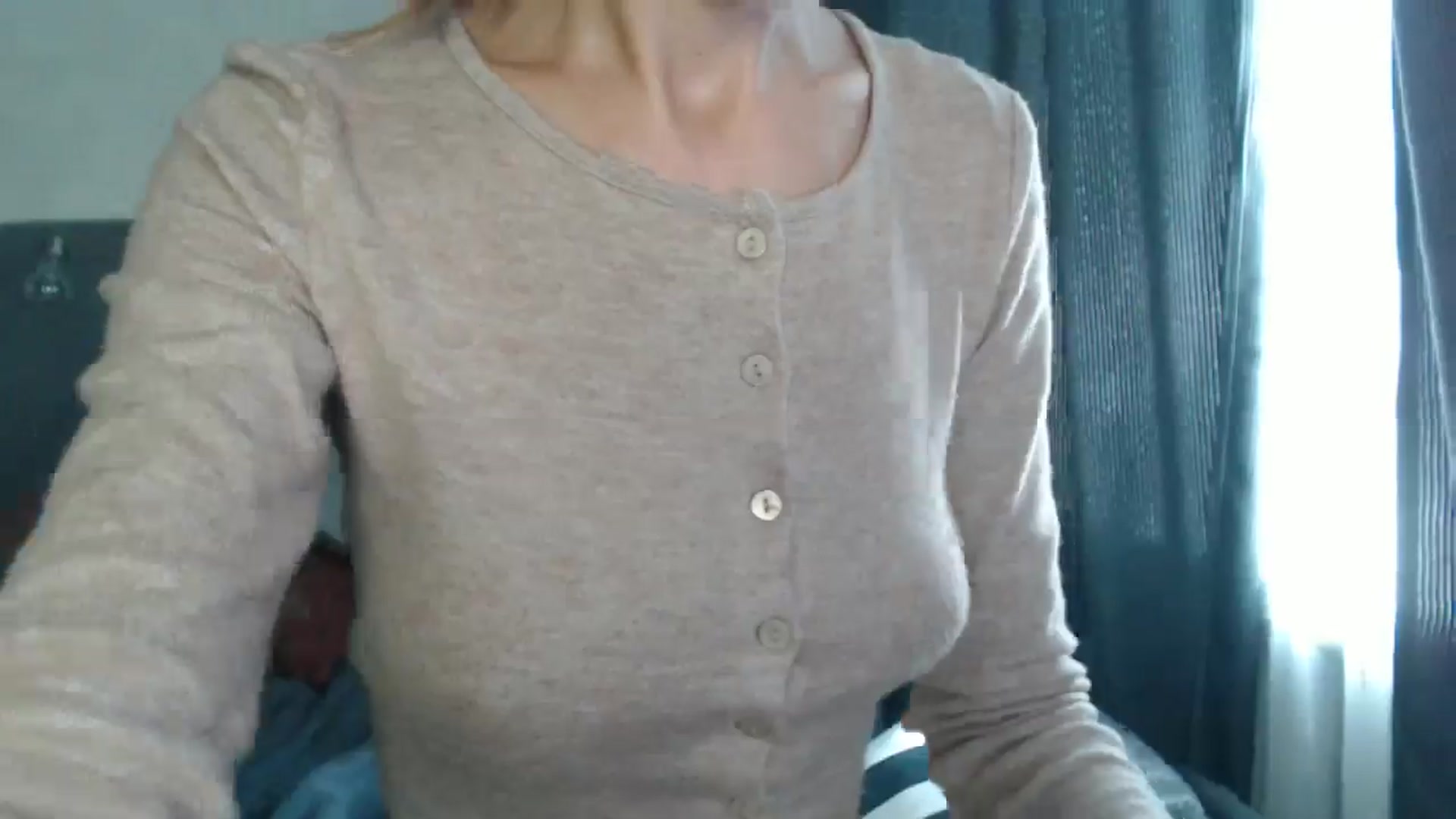 Gallery image thumbnail from Nora_Sweet's myfreecams stream on, 08/29/2024, 08:06 image 8 of 20