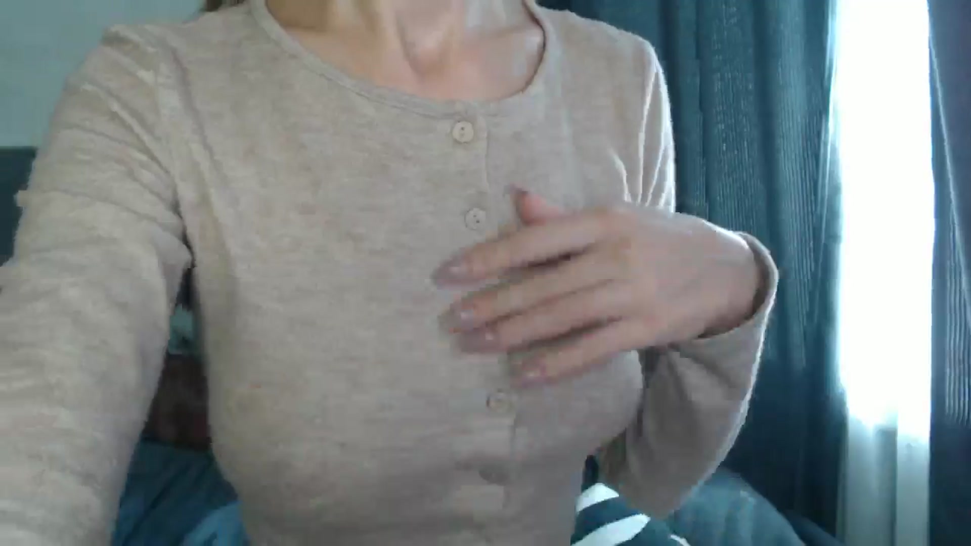 Gallery image thumbnail from Nora_Sweet's myfreecams stream on, 08/29/2024, 08:06 image 3 of 20