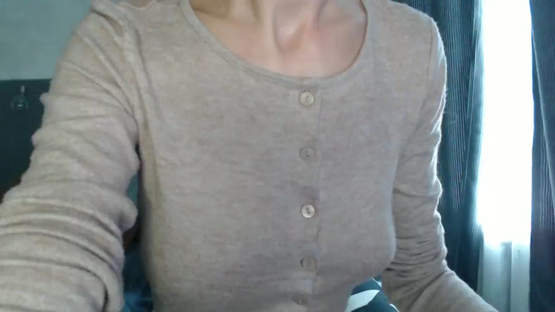 Gallery image thumbnail from Nora_Sweet's myfreecams stream on, 08/29/2024, 09:15 image 1 of 20