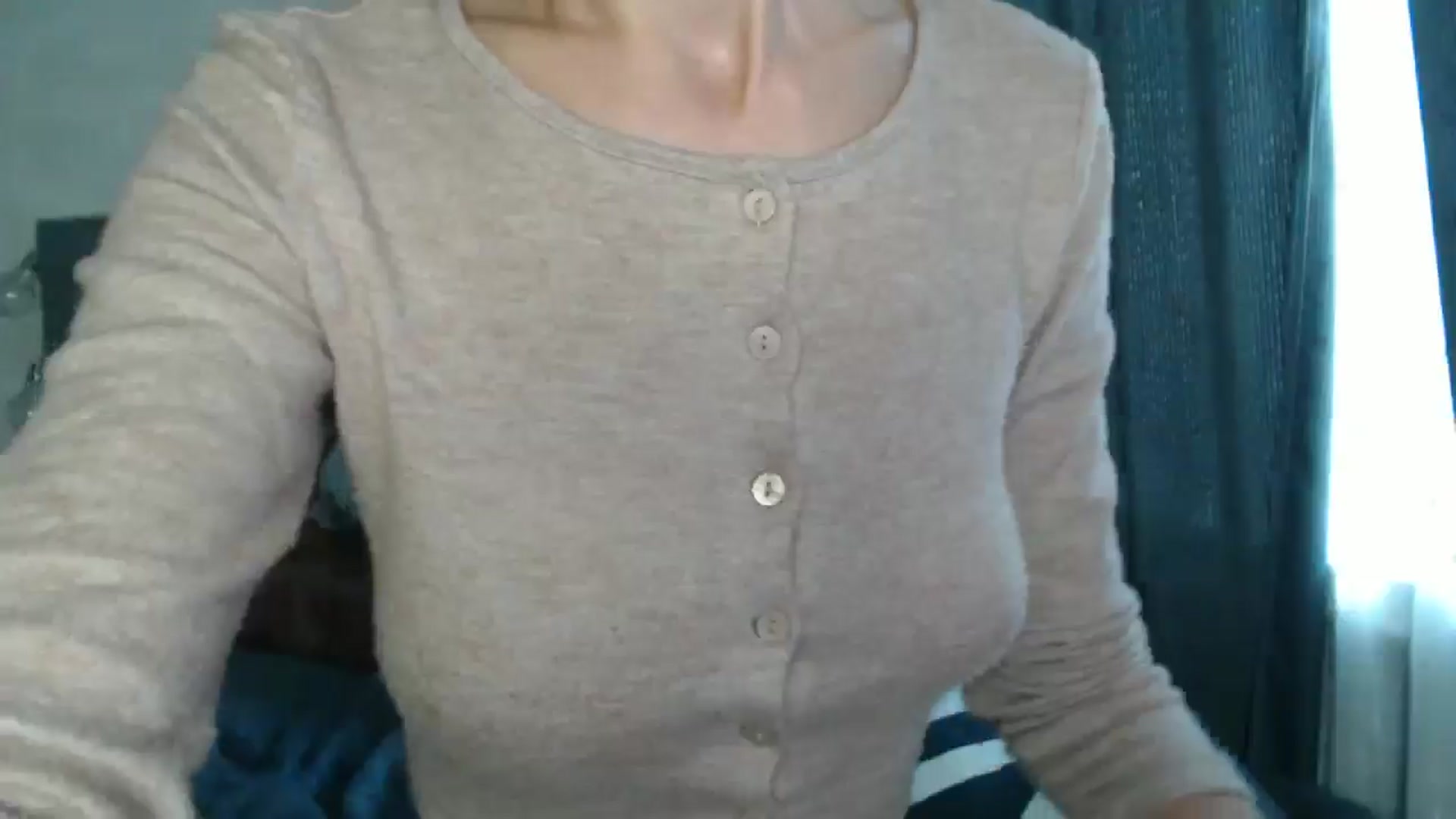 Gallery image thumbnail from Nora_Sweet's myfreecams stream on, 08/29/2024, 09:15 image 9 of 20