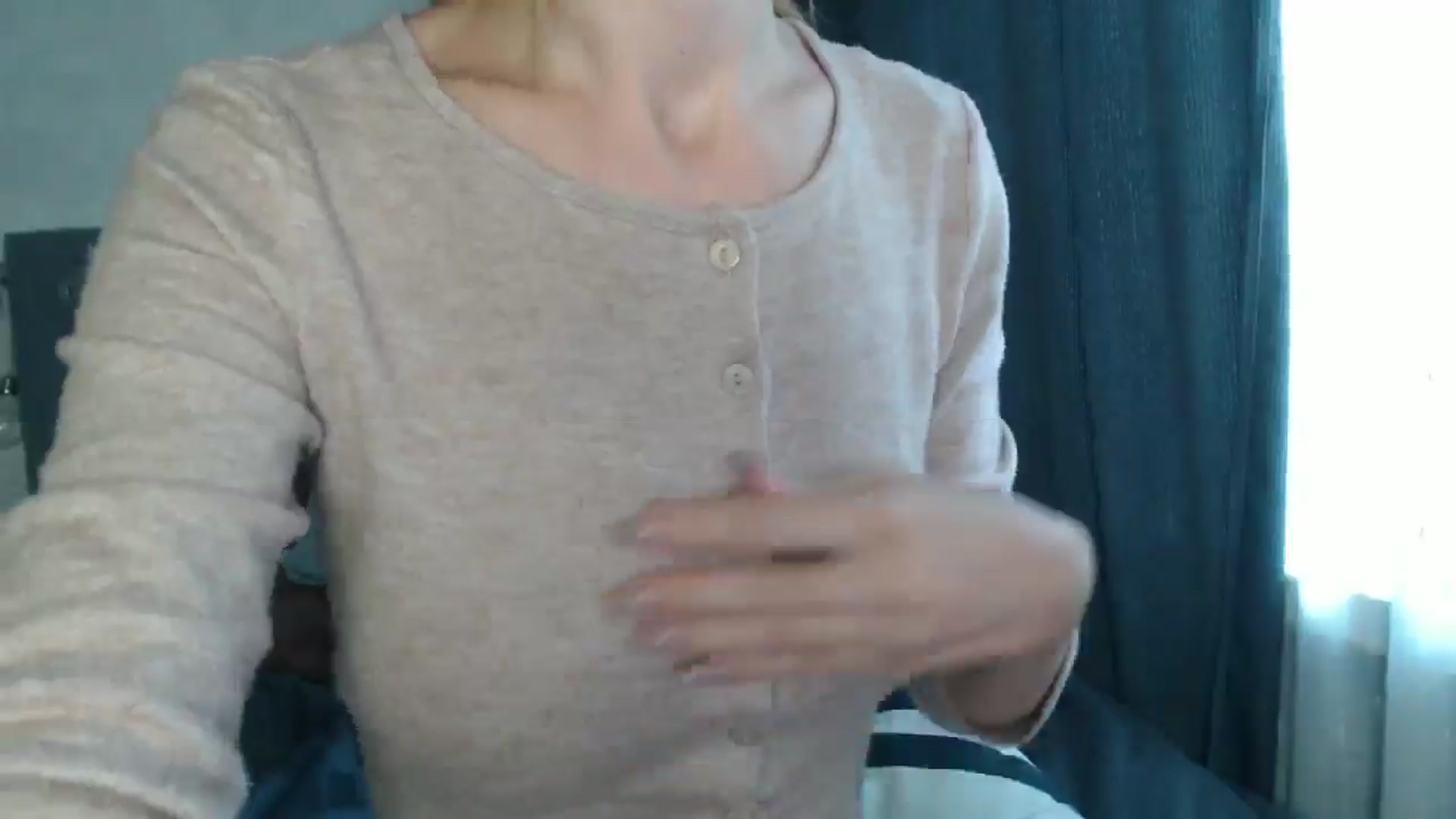 Gallery image thumbnail from Nora_Sweet's myfreecams stream on, 08/29/2024, 10:00 image 18 of 20