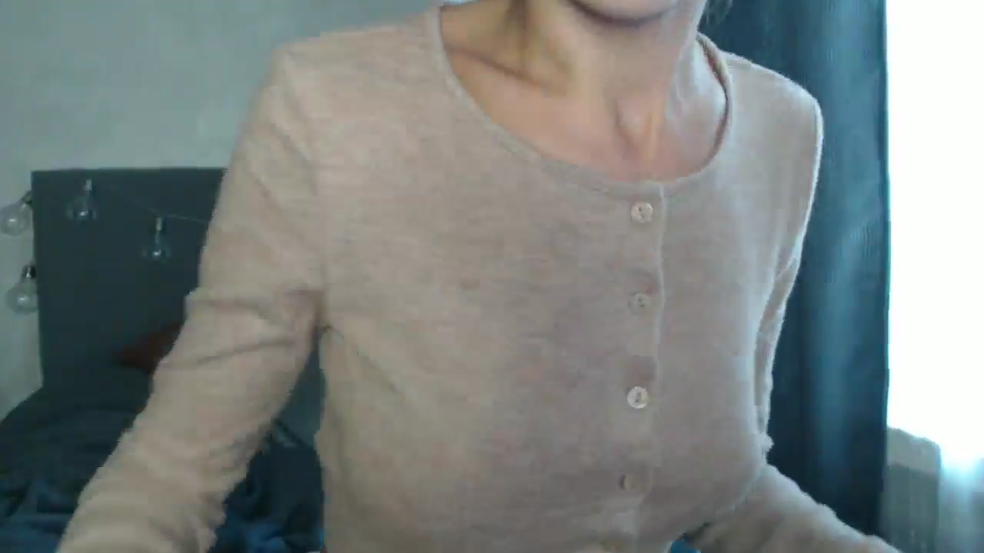 Gallery image thumbnail from Nora_Sweet's myfreecams stream on, 08/30/2024, 08:54 image 11 of 20