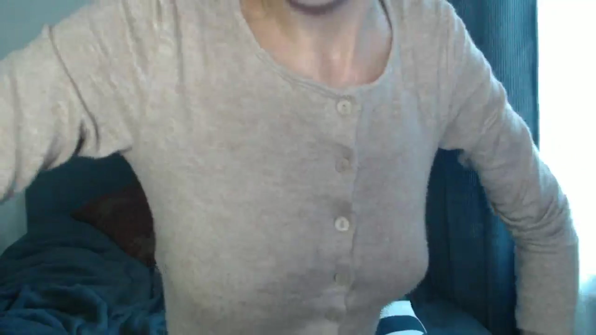 Gallery image thumbnail from Nora_Sweet's myfreecams stream on, 08/30/2024, 08:54 image 12 of 20