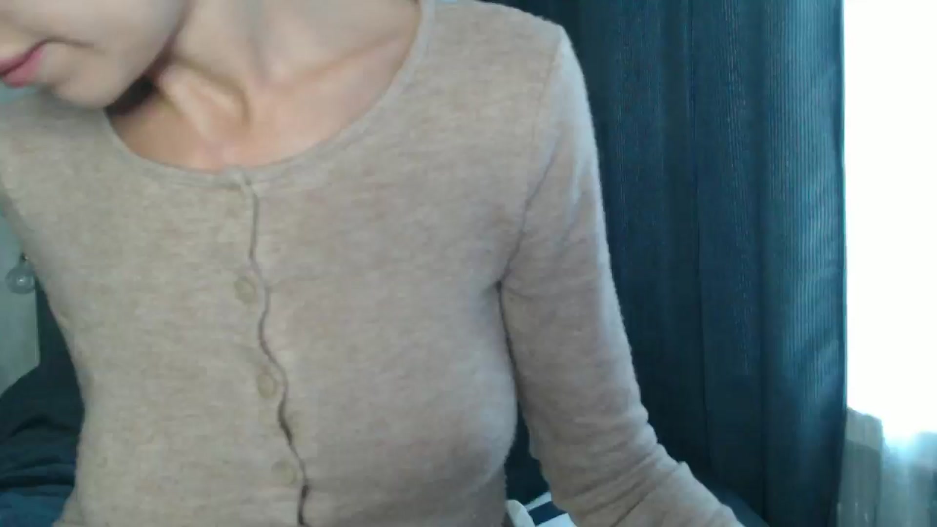 Gallery image thumbnail from Nora_Sweet's myfreecams stream on, 08/30/2024, 10:13 image 3 of 20