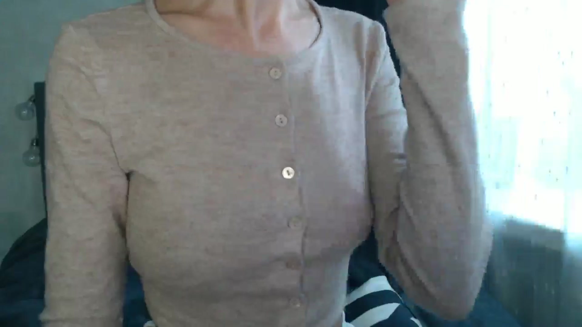 Gallery image thumbnail from Nora_Sweet's myfreecams stream on, 09/03/2024, 12:49 image 18 of 20