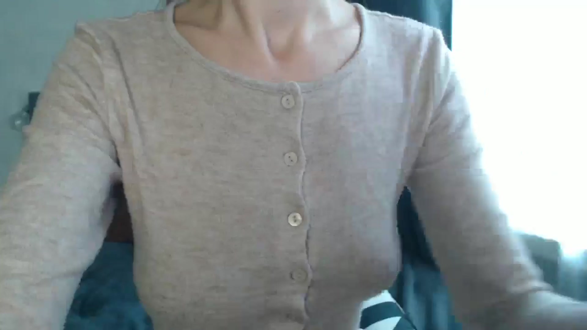 Gallery image thumbnail from Nora_Sweet's myfreecams stream on, 09/03/2024, 12:49 image 4 of 20