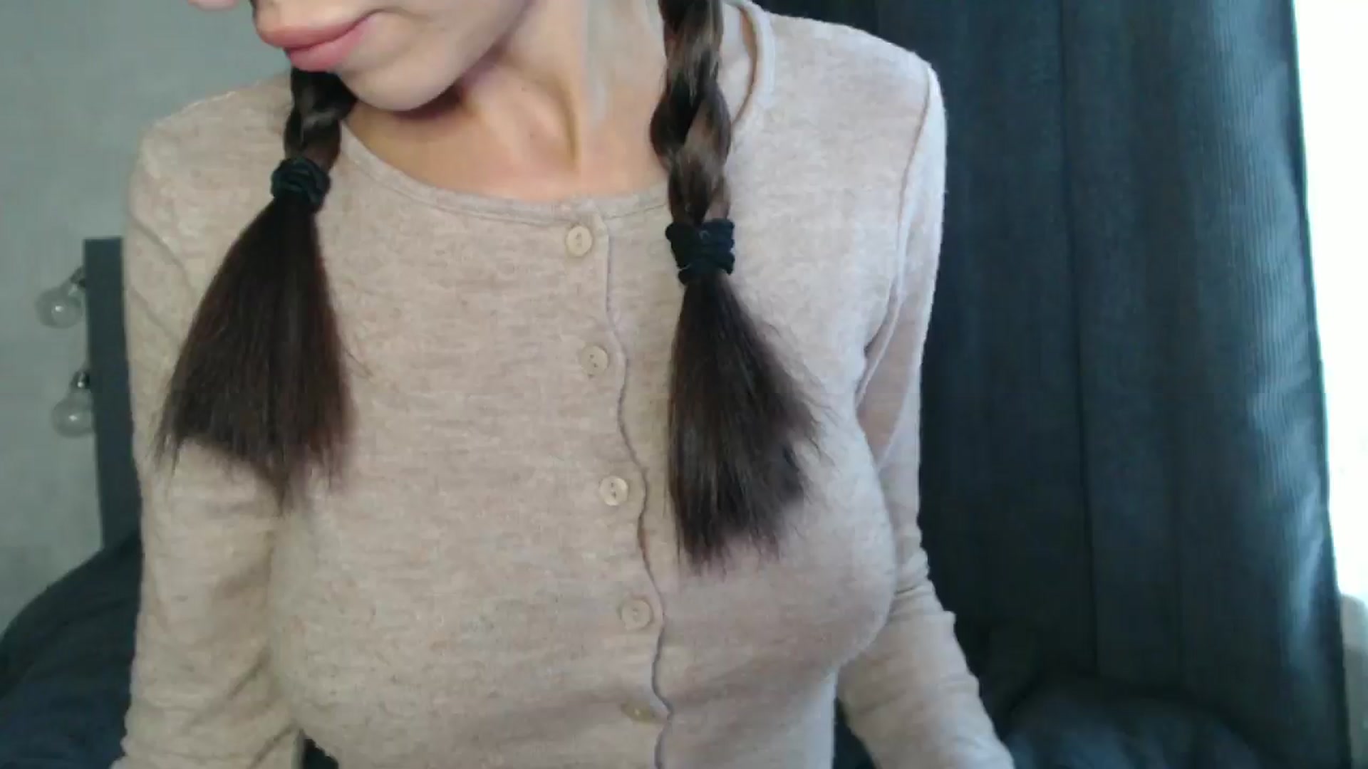 Gallery image thumbnail from Nora_Sweet's myfreecams stream on, 09/17/2024, 11:08 image 19 of 20