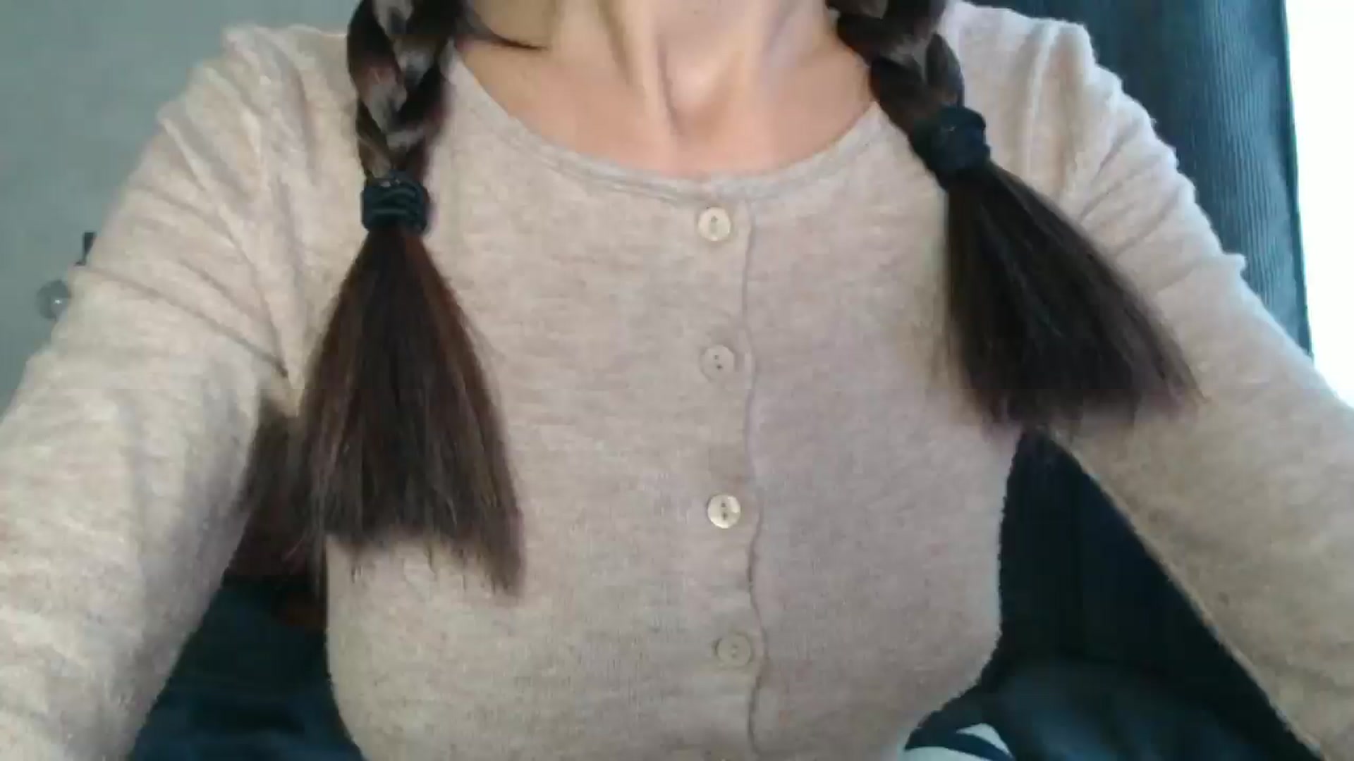 Gallery image thumbnail from Nora_Sweet's myfreecams stream on, 09/17/2024, 11:08 image 14 of 20