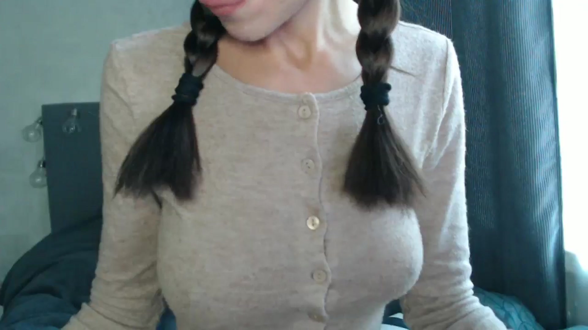 Gallery image thumbnail from Nora_Sweet's myfreecams stream on, 09/18/2024, 09:11 image 14 of 20