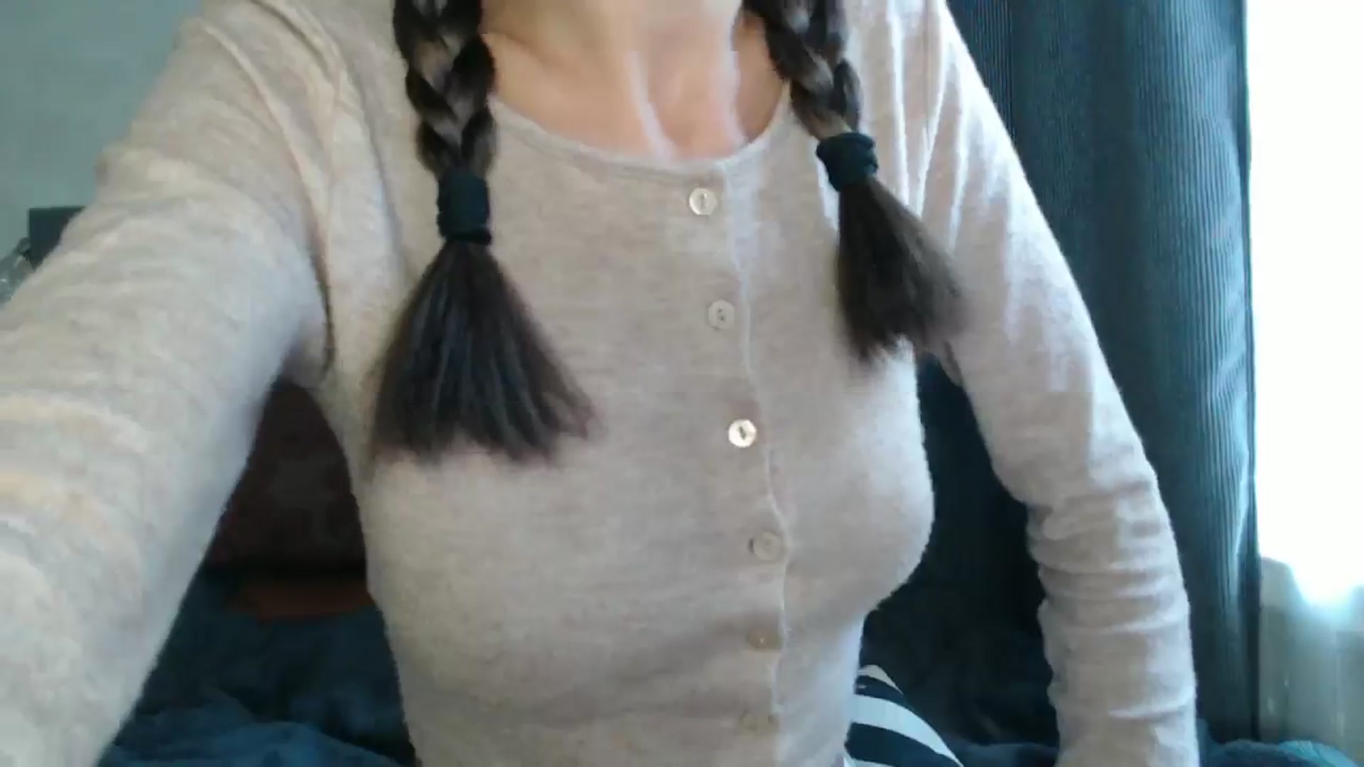 Gallery image thumbnail from Nora_Sweet's myfreecams stream on, 09/18/2024, 09:54 image 17 of 20